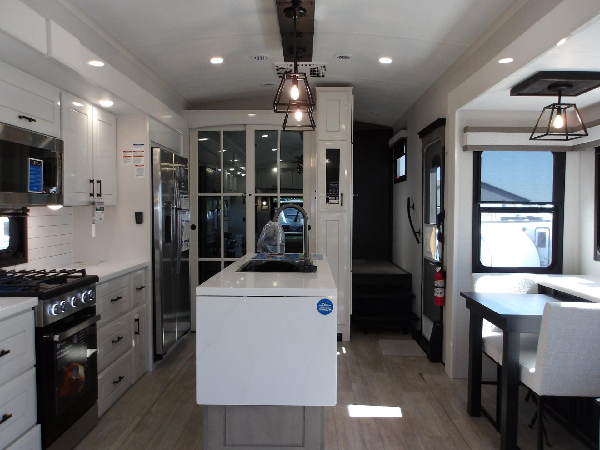2026 Jayco 2026 Jayco Pinnacle - thumbnail 43