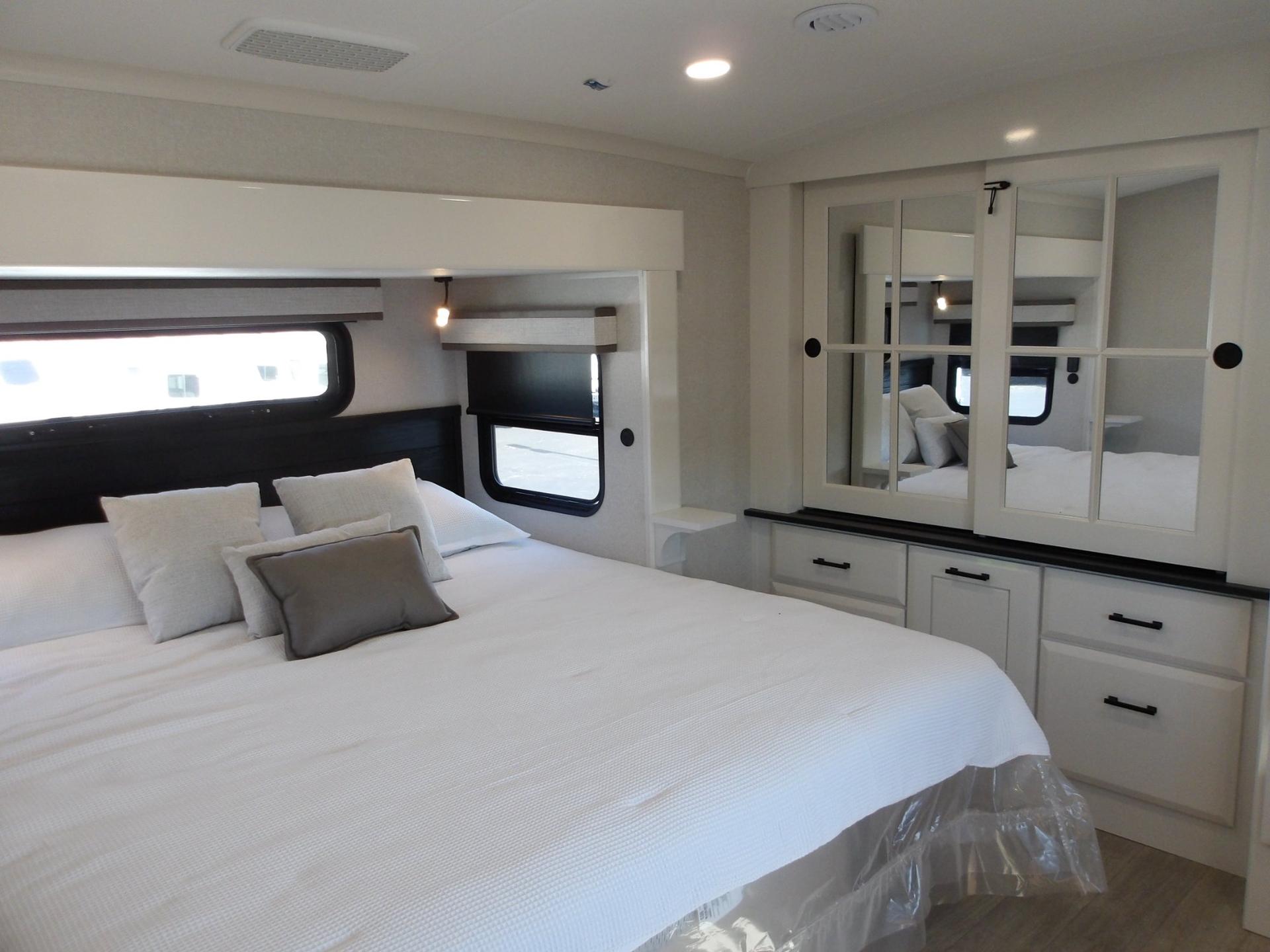 2026 Jayco 2026 Jayco Pinnacle - thumbnail 56