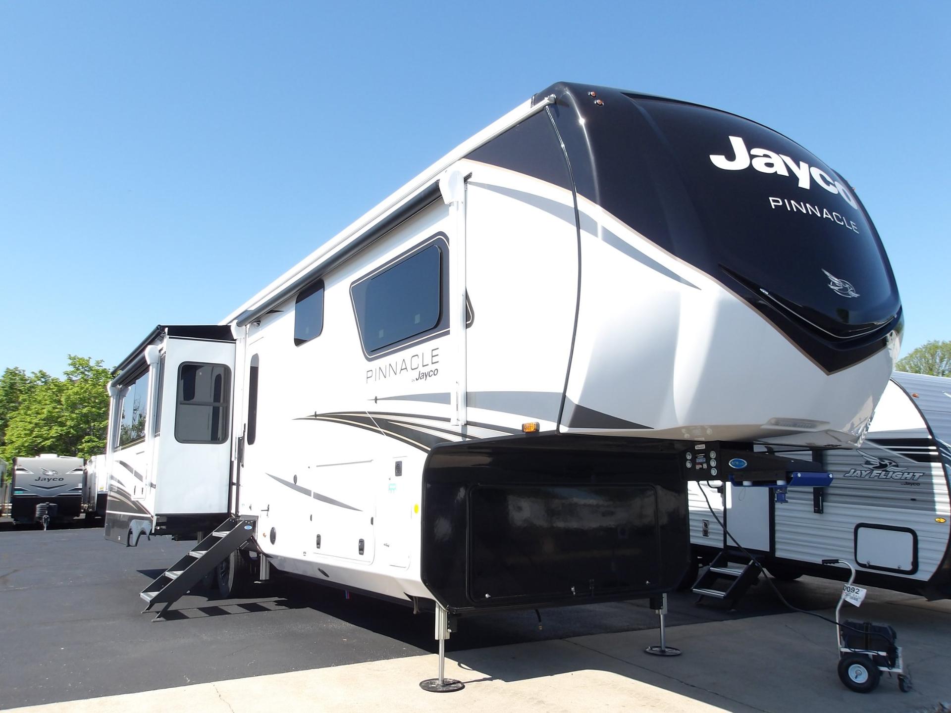 2026 Jayco Pinnacle 38KPTS