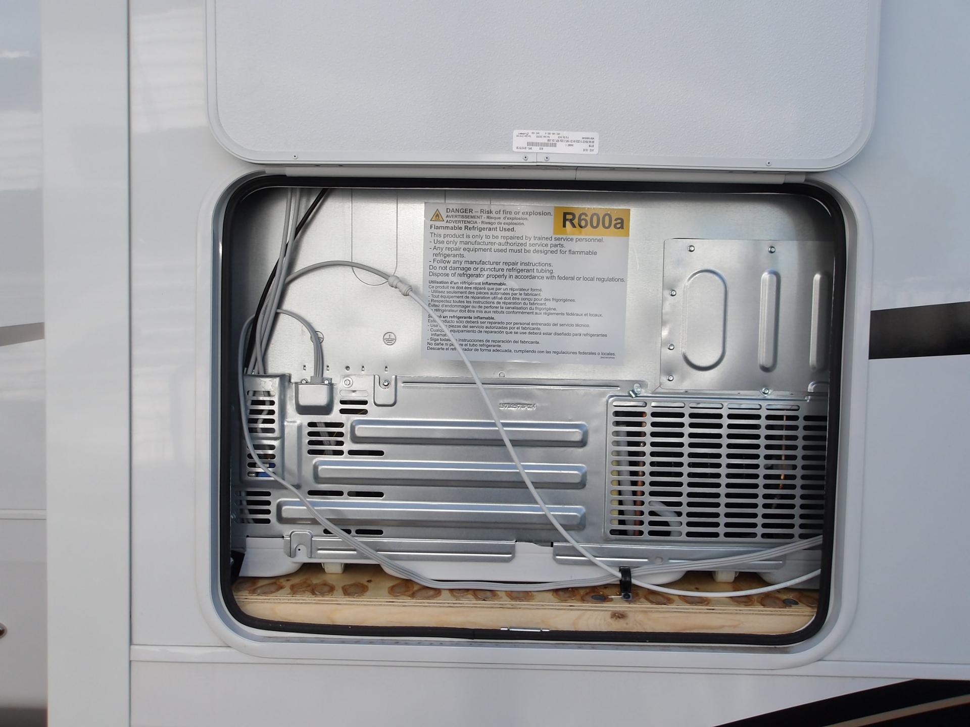 2026 Jayco 2026 Jayco Pinnacle - thumbnail 9