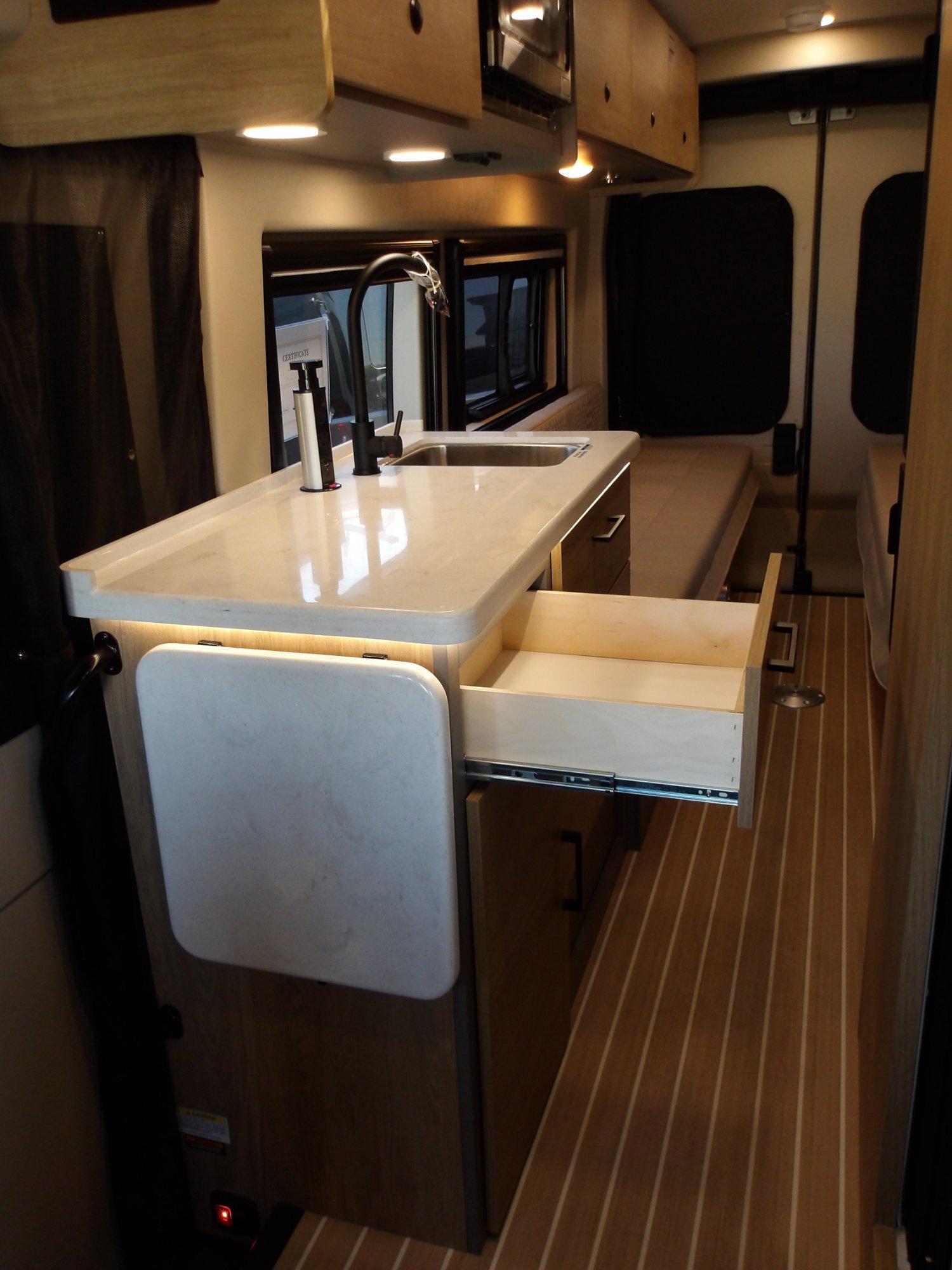 2027 Jayco 2027 Jayco Solstice - thumbnail 10