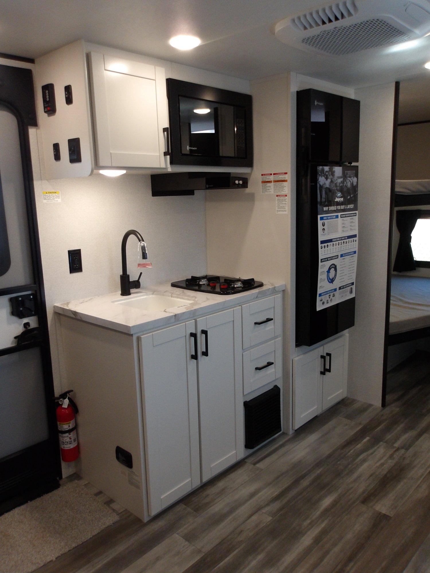 2026 Jayco 2026 Jayco Jay Flight SLX - thumbnail 11