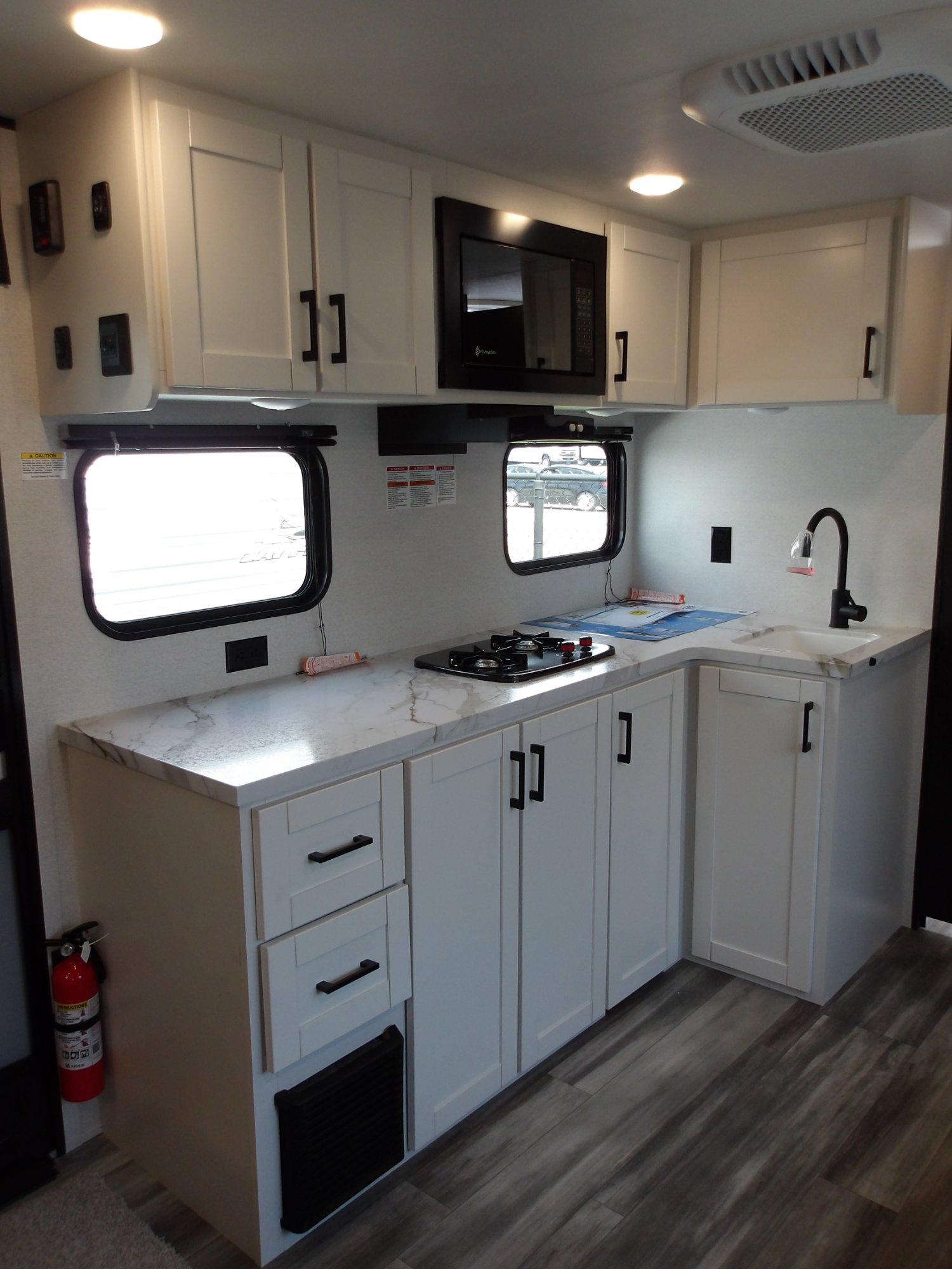 2026 Jayco 2026 Jayco Jay Flight SLX - thumbnail 12