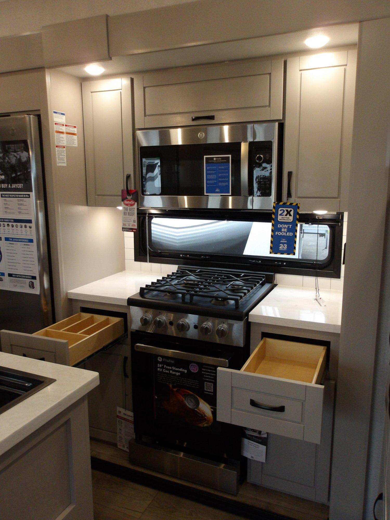 2026 Jayco 2026 Jayco North Point - thumbnail 28