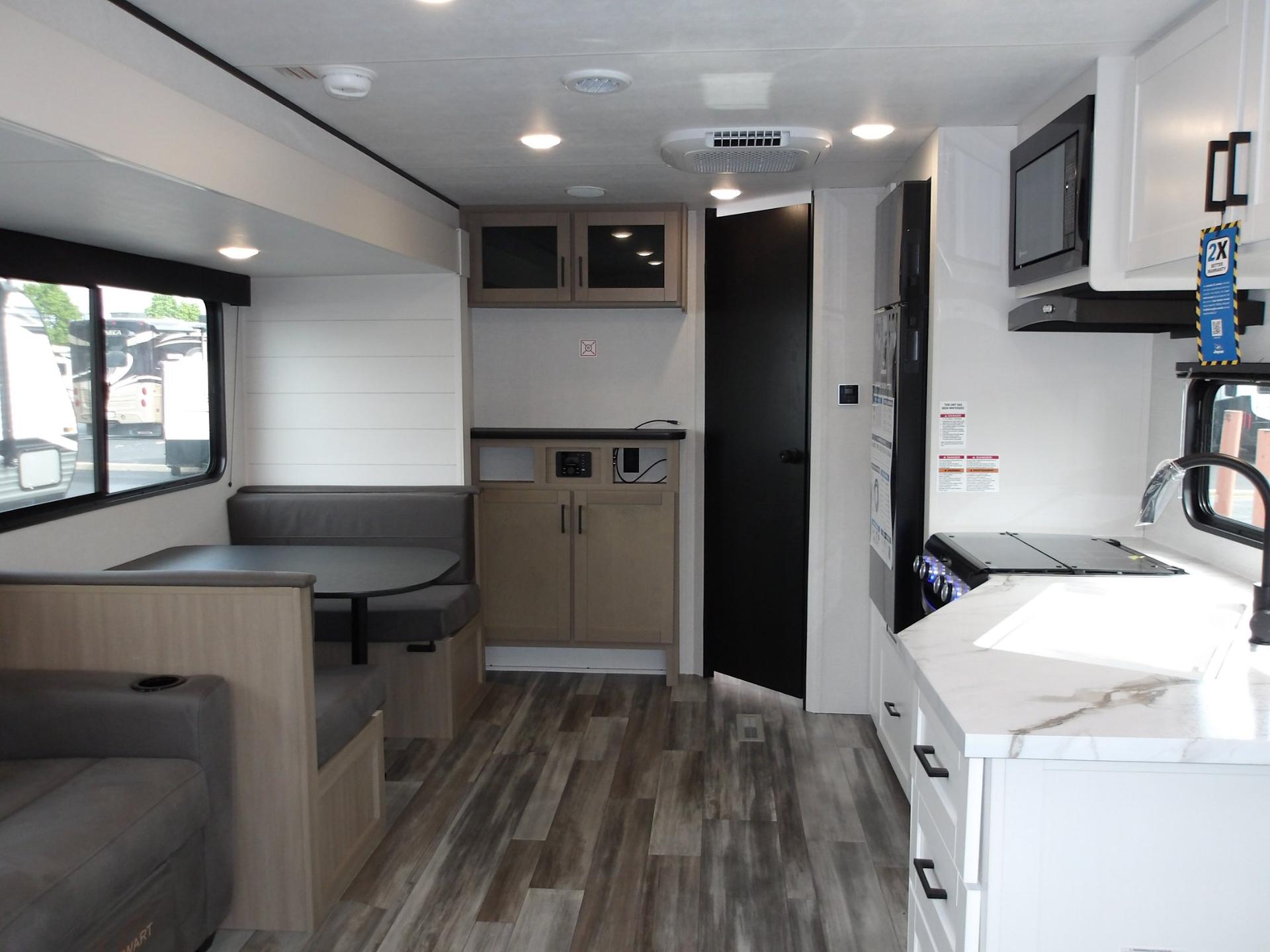 2026 Jayco 2026 Jayco Jay Flight SLX - thumbnail 8
