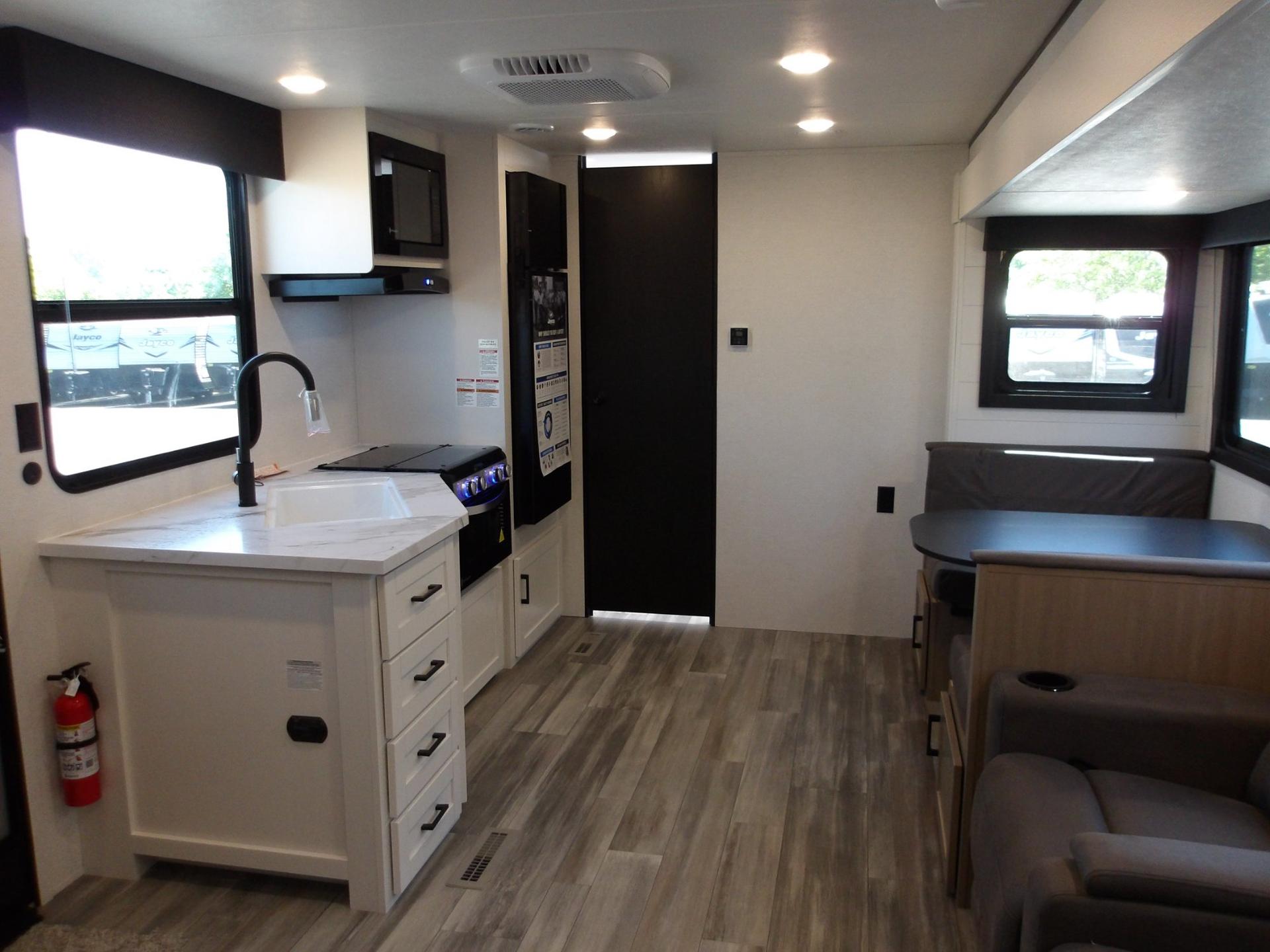2026 Jayco 2026 Jayco Jay Flight SLX - thumbnail 9