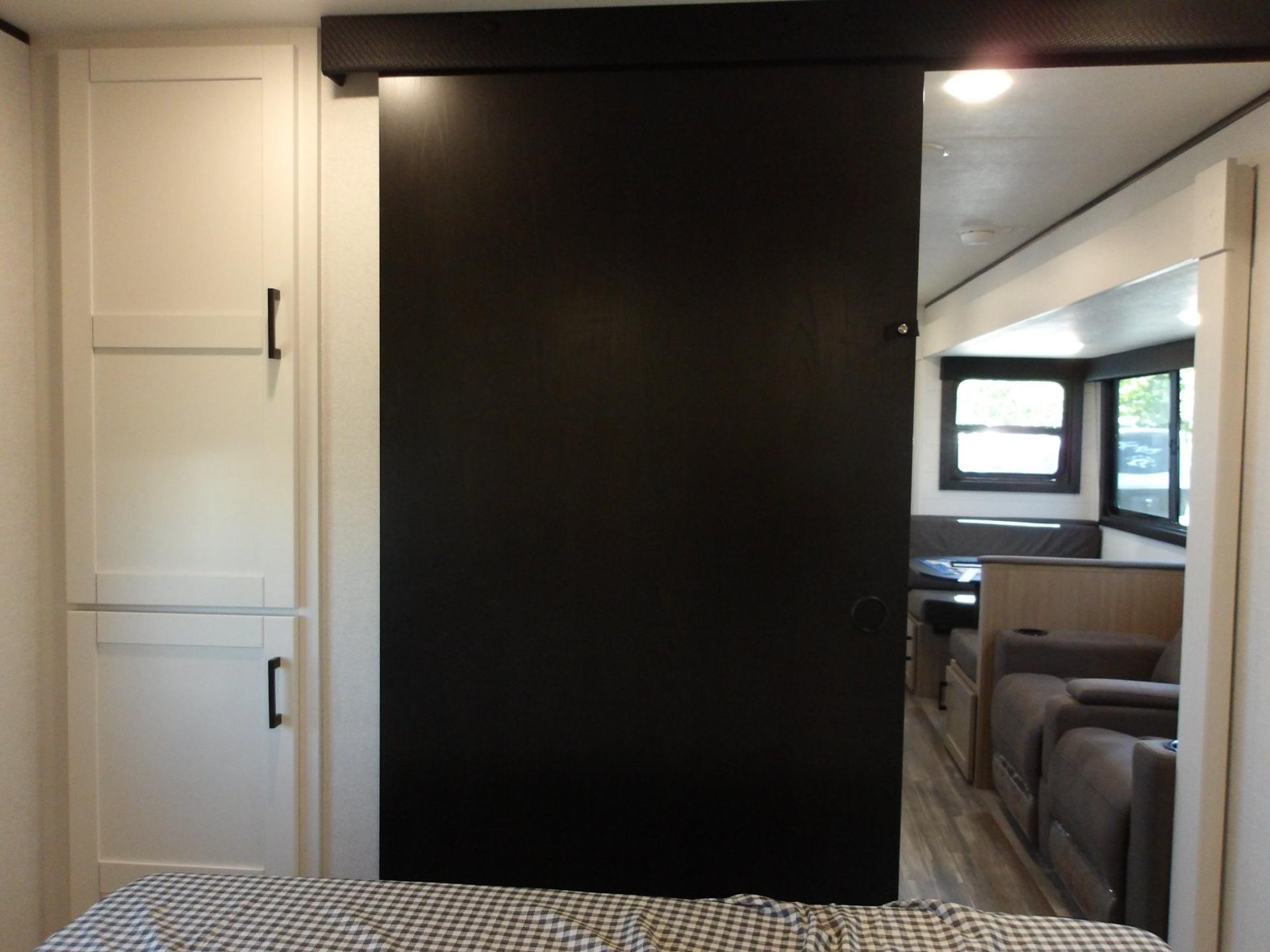 2026 Jayco 2026 Jayco Jay Flight SLX - thumbnail 34