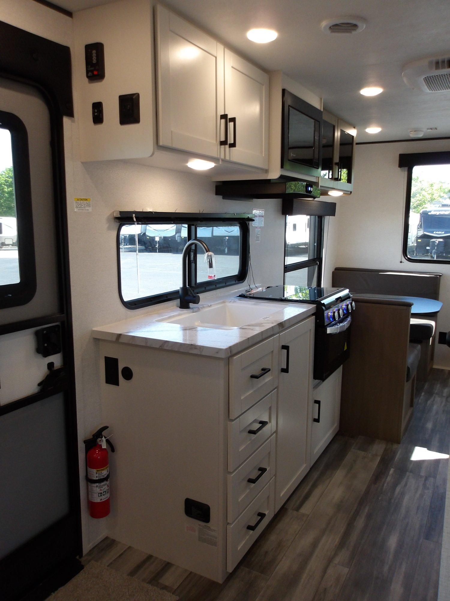 2026 Jayco 2026 Jayco Jay Flight SLX - thumbnail 9
