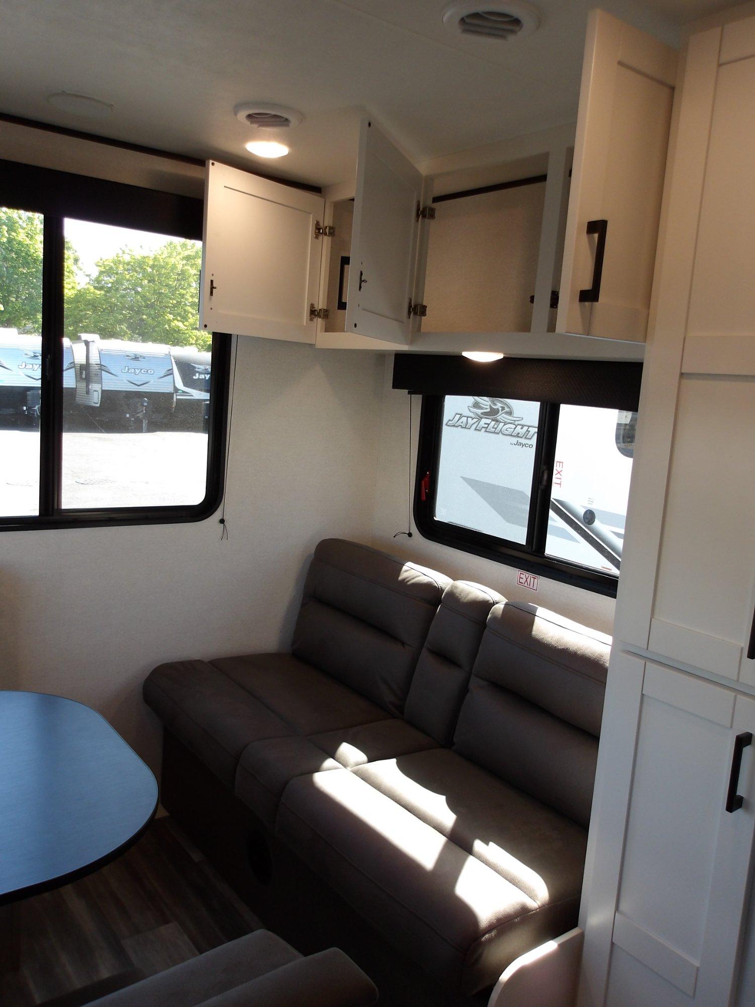 2026 Jayco 2026 Jayco Jay Flight SLX - thumbnail 18