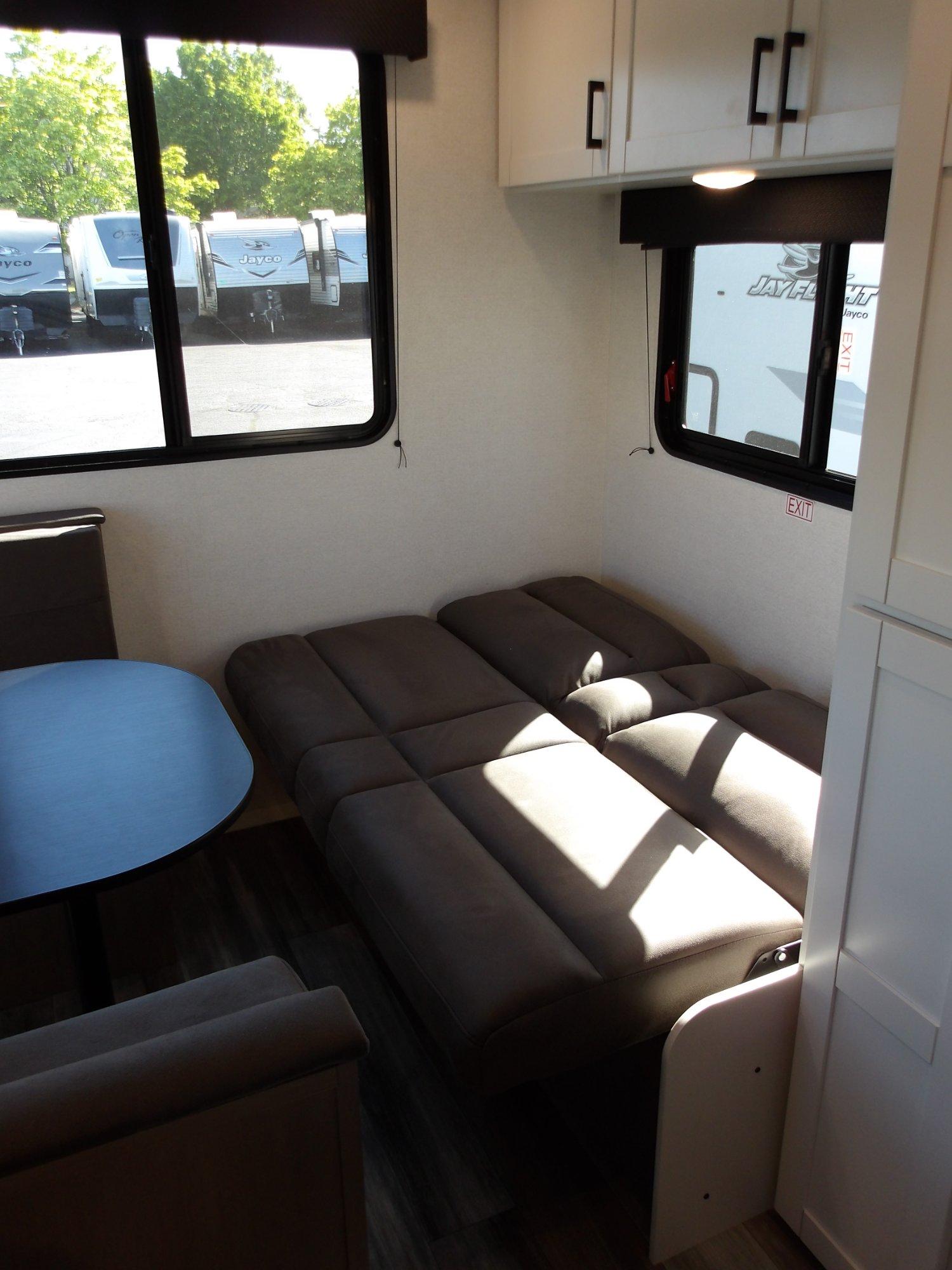 2026 Jayco 2026 Jayco Jay Flight SLX - thumbnail 19