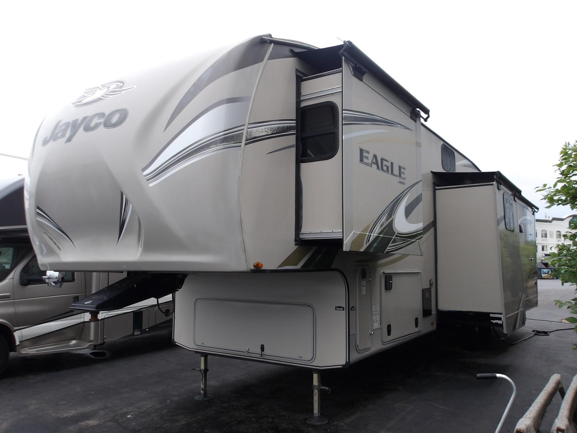 2017 Jayco 2017 Jayco Eagle - thumbnail 13