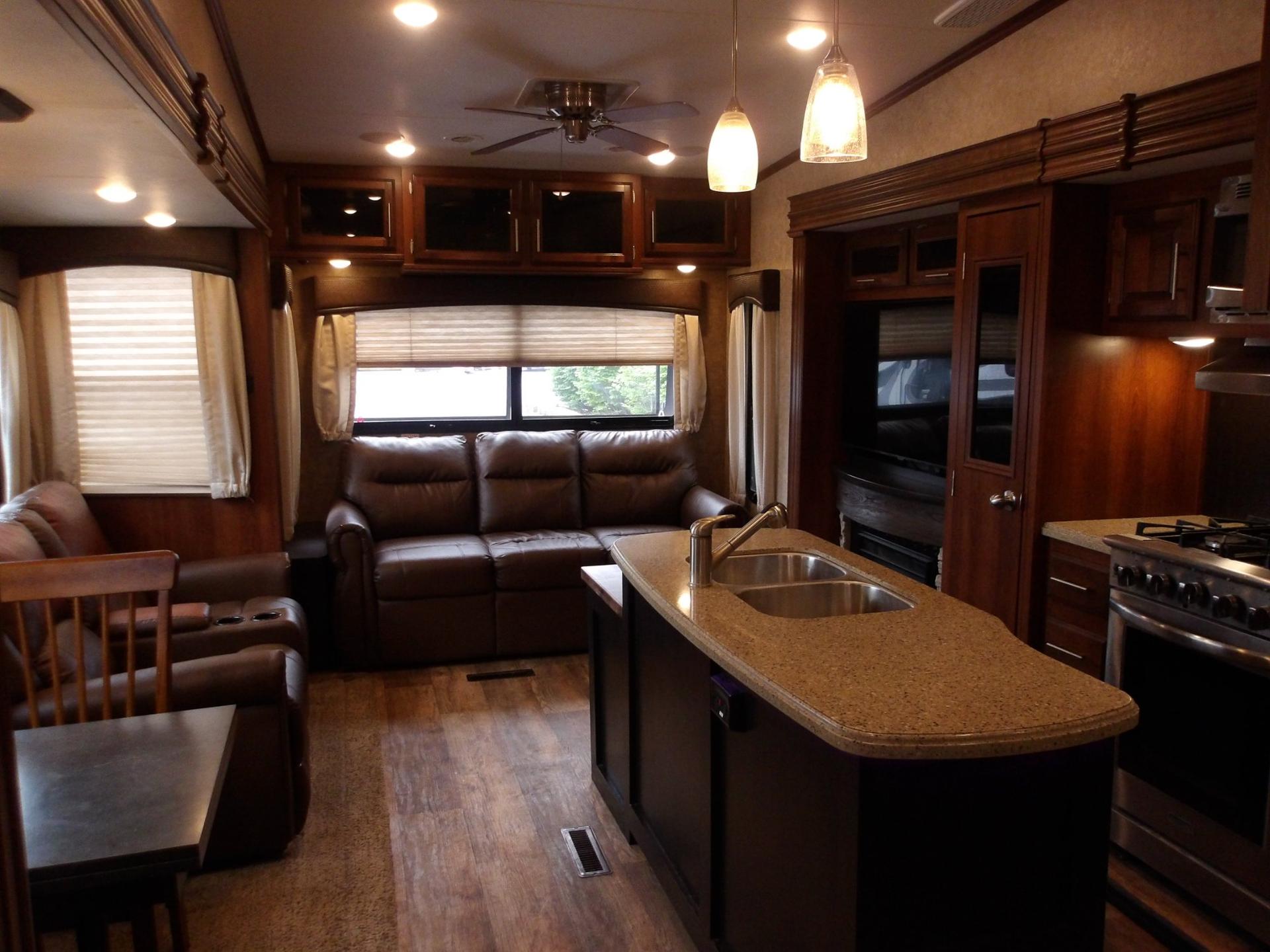 2017 Jayco 2017 Jayco Eagle - thumbnail 17