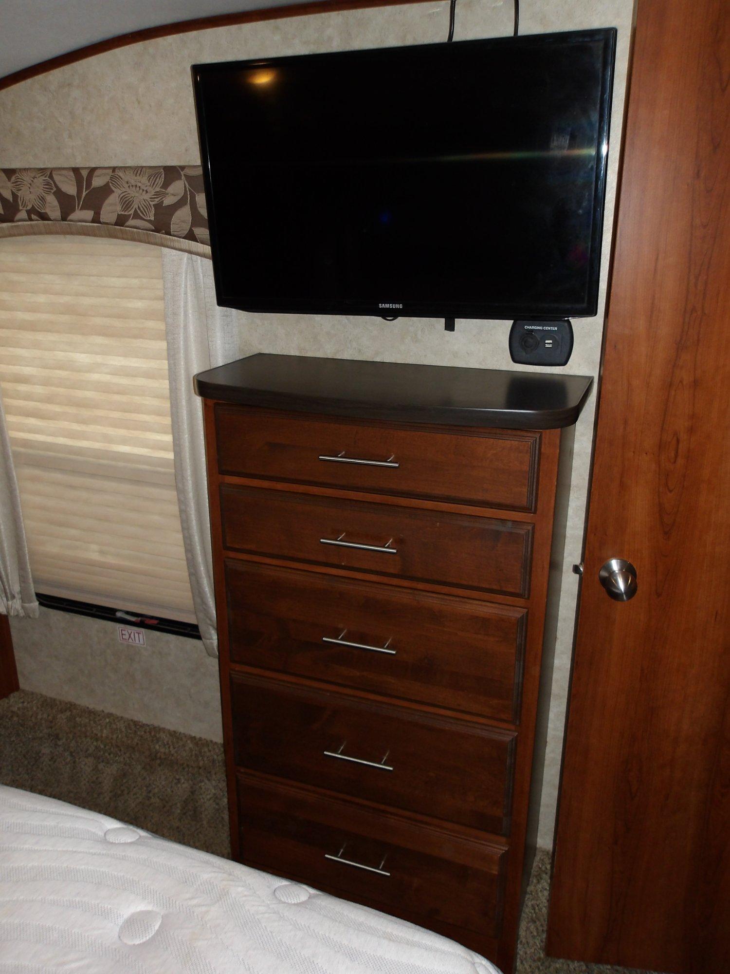 2017 Jayco 2017 Jayco Eagle - thumbnail 64