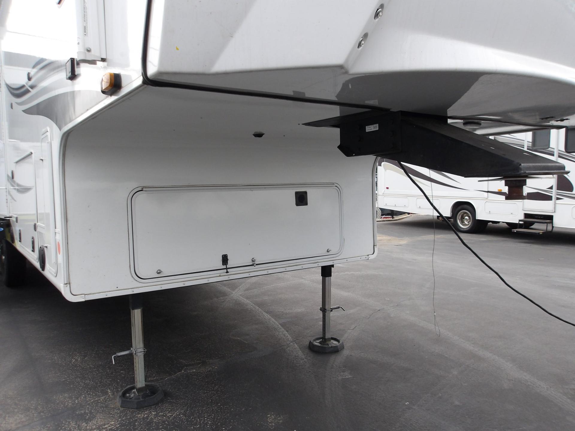 2021 Jayco 2021 Jayco Eagle - thumbnail 3