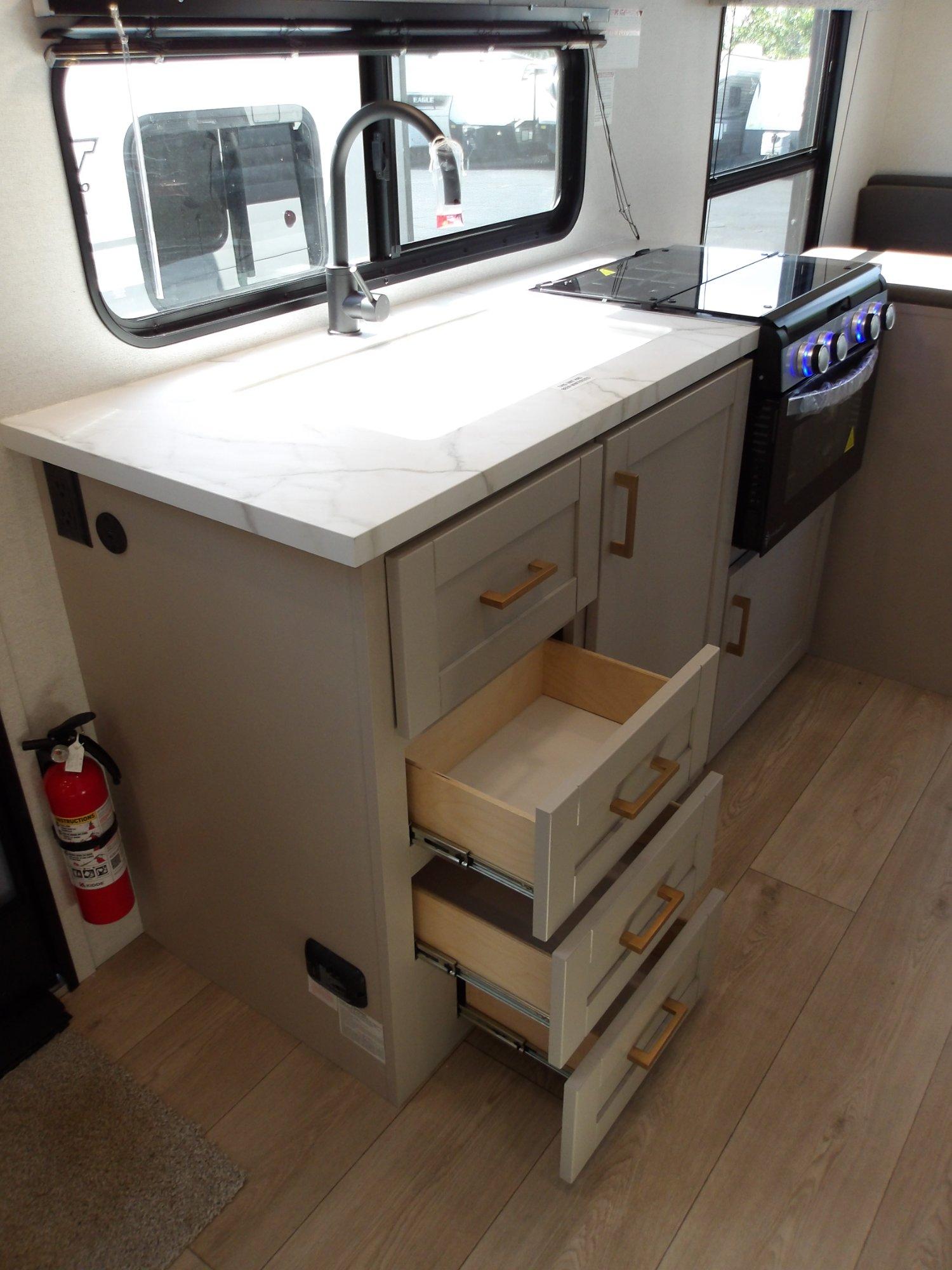 2027 Jayco 2027 Jayco Jay Flight - thumbnail 8