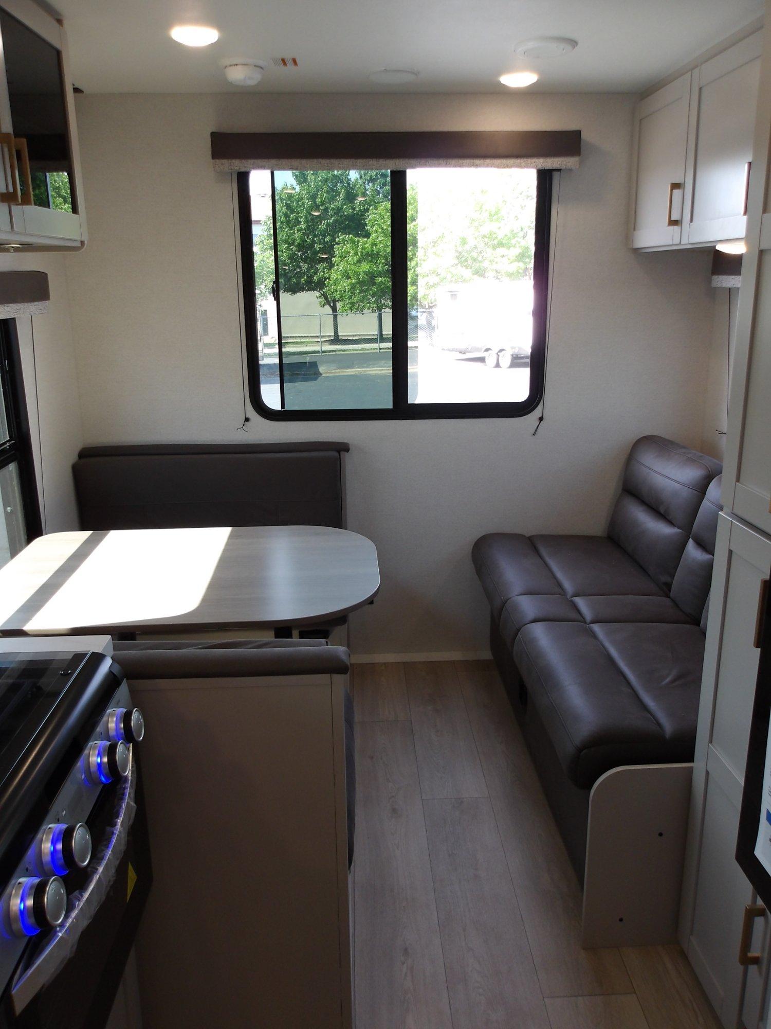 2027 Jayco 2027 Jayco Jay Flight - thumbnail 14