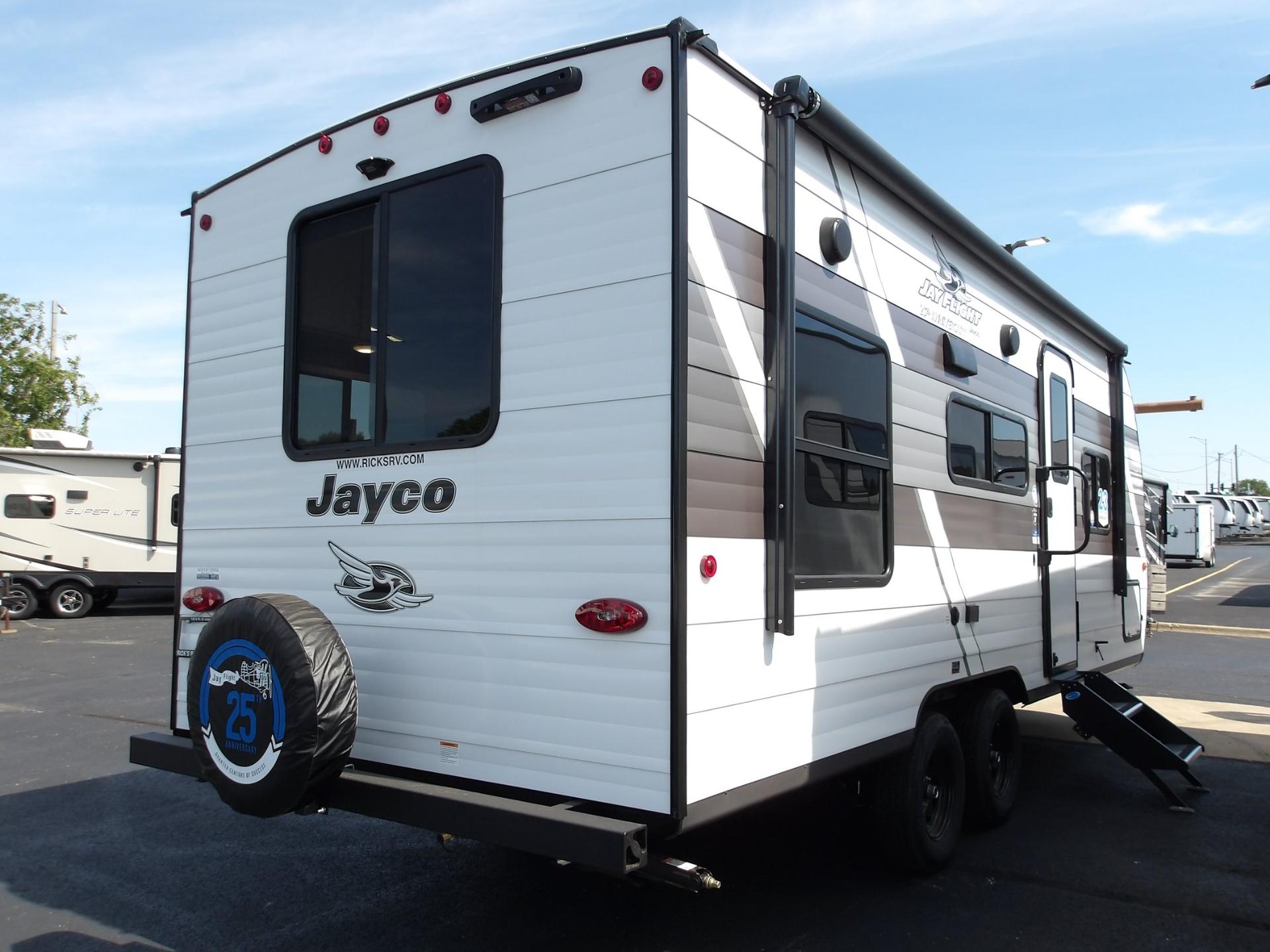 2027 Jayco 2027 Jayco Jay Flight - thumbnail 3
