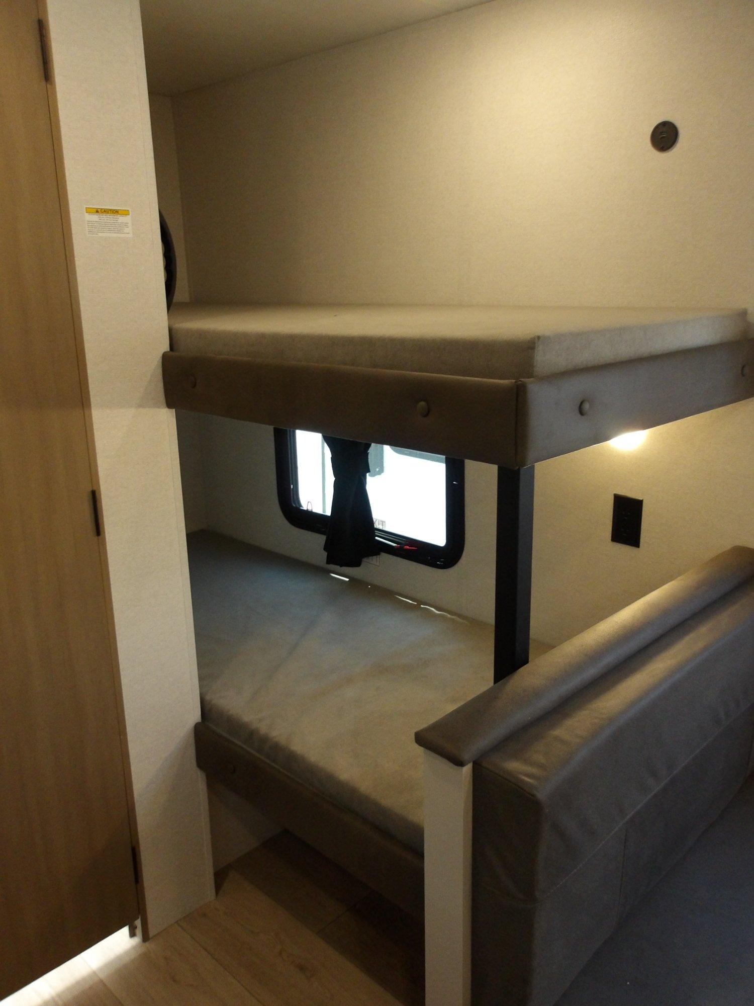 2027 Jayco 2027 Jayco Jay Flight - thumbnail 16
