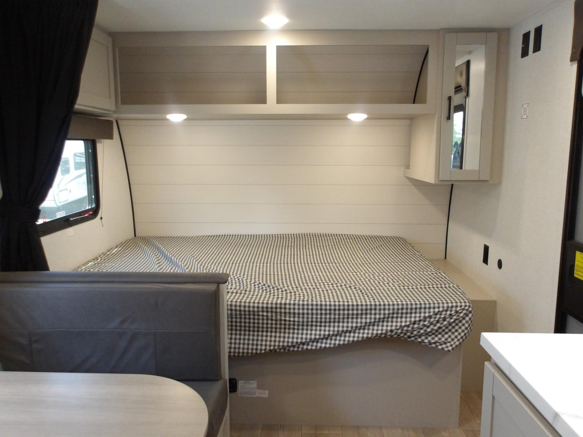 2027 Jayco 2027 Jayco Jay Flight - thumbnail 23