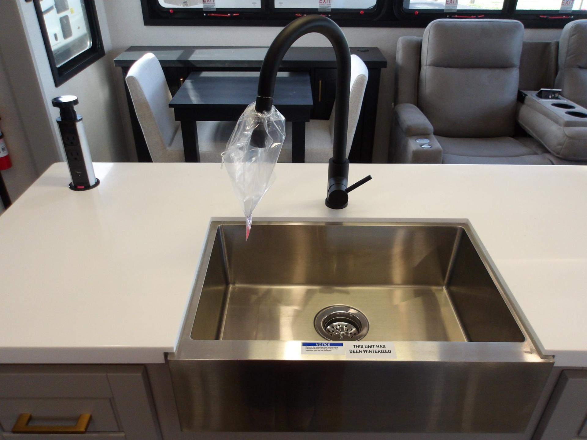 2027 Jayco 2027 Jayco North Point - thumbnail 29
