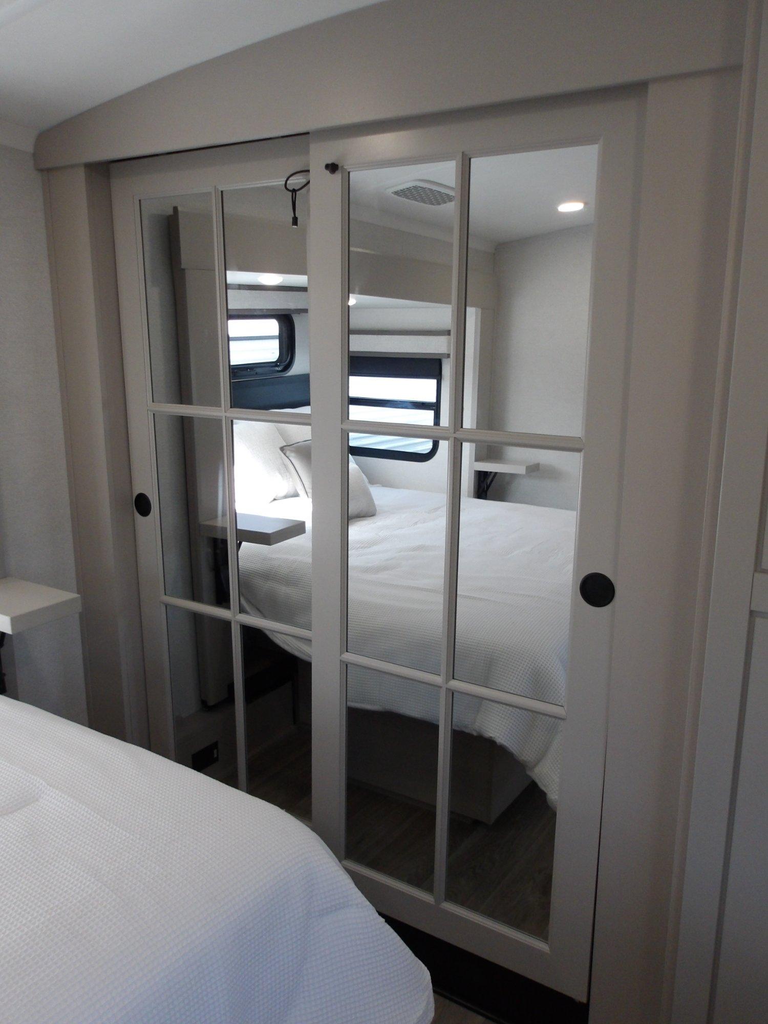2027 Jayco 2027 Jayco North Point - thumbnail 60