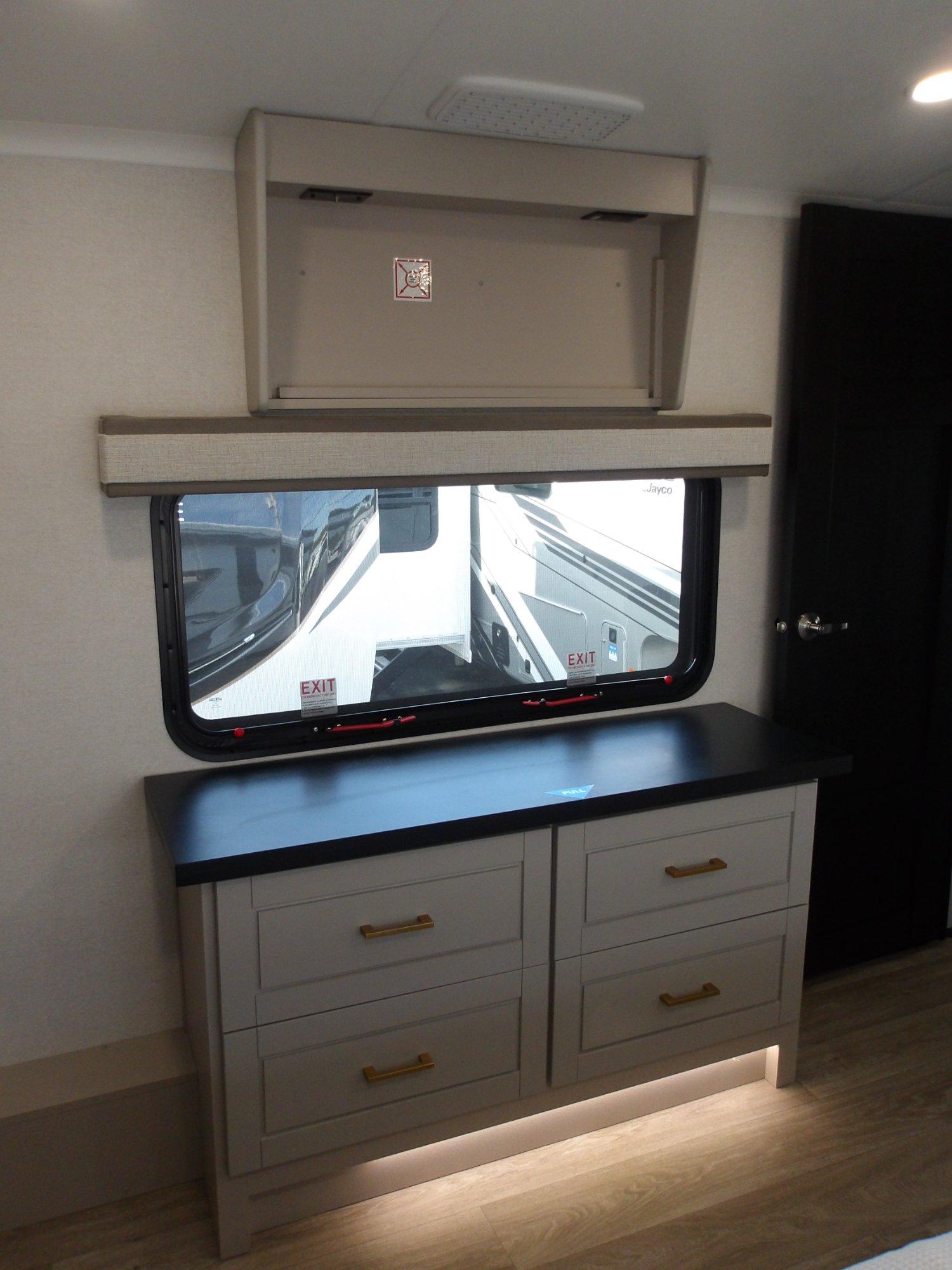 2027 Jayco 2027 Jayco North Point - thumbnail 63