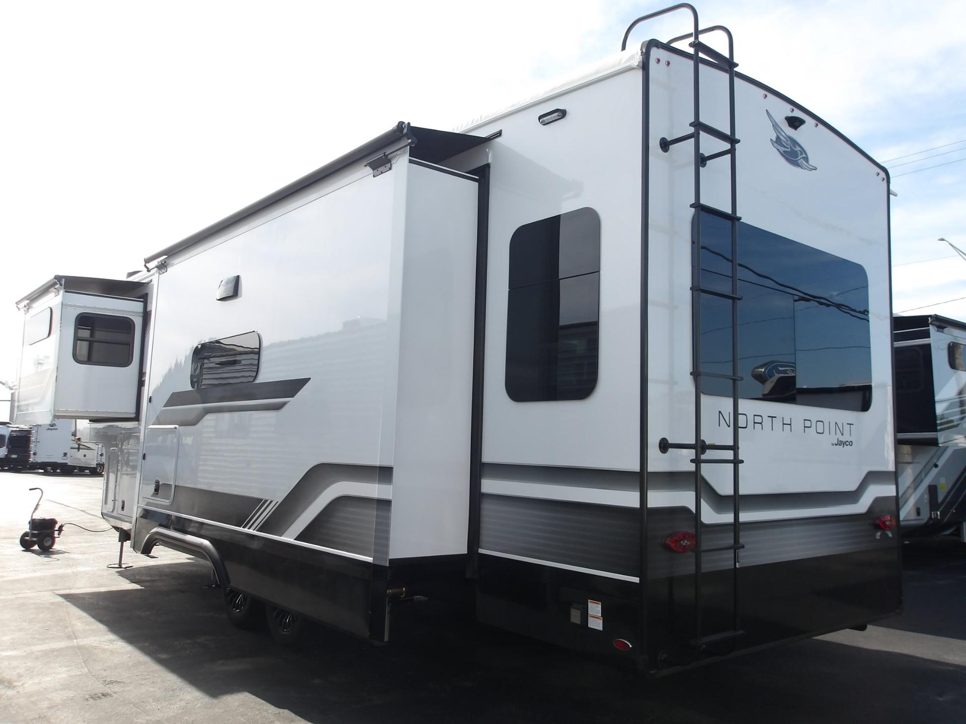 2027 Jayco 2027 Jayco North Point - thumbnail 8