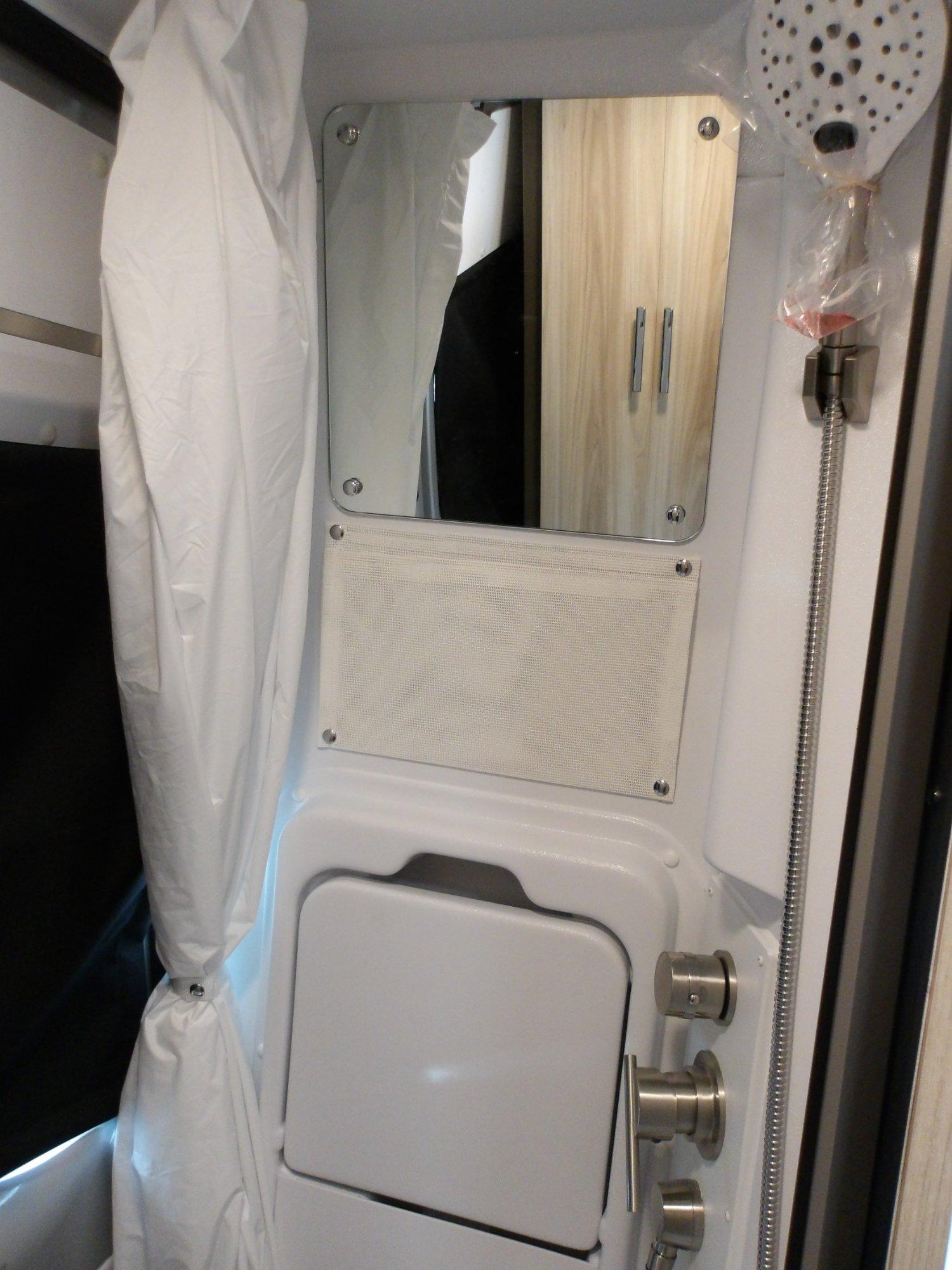 2027 Jayco 2027 Jayco Comet - thumbnail 21