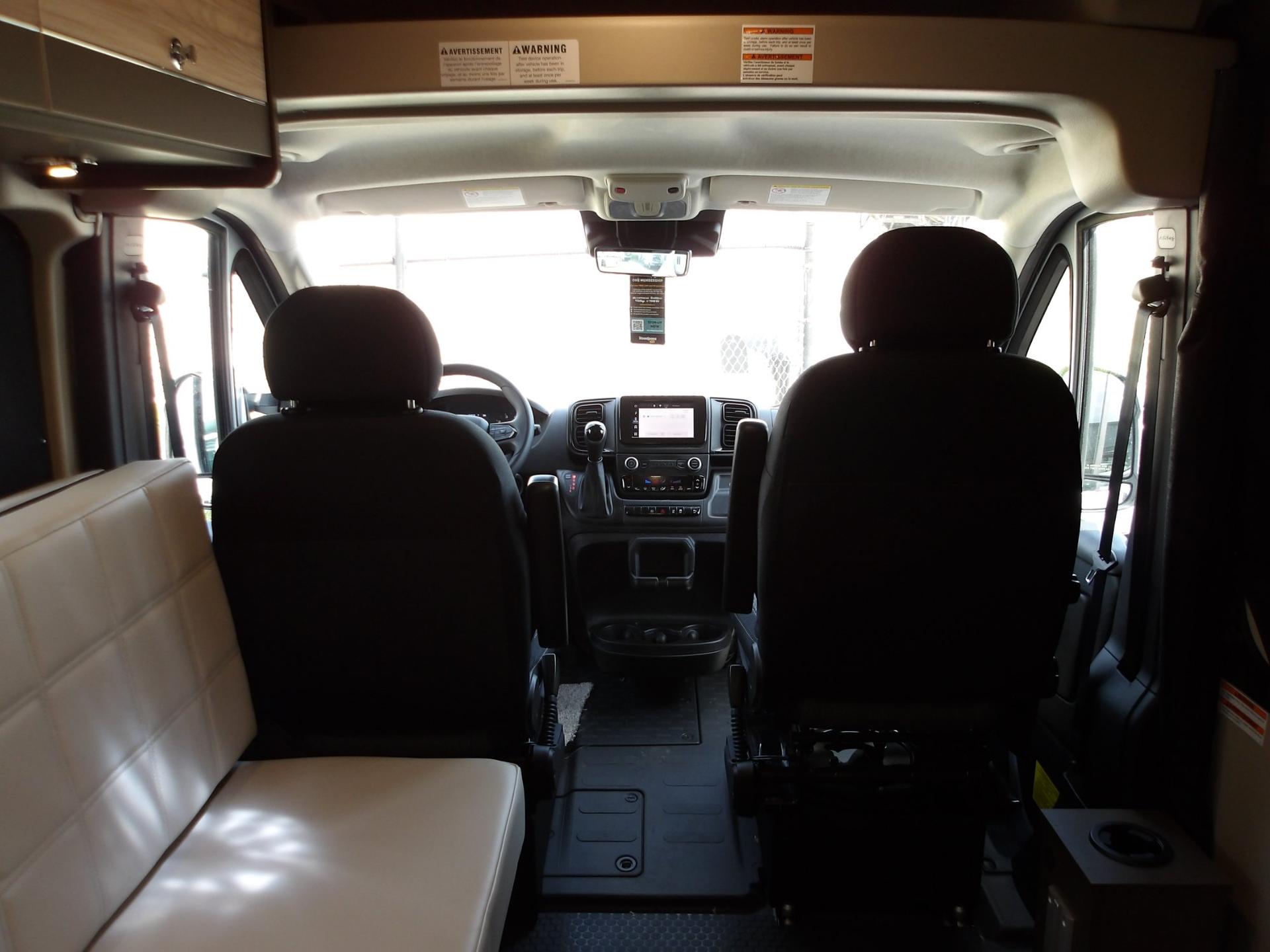 2027 Jayco 2027 Jayco Comet - thumbnail 30