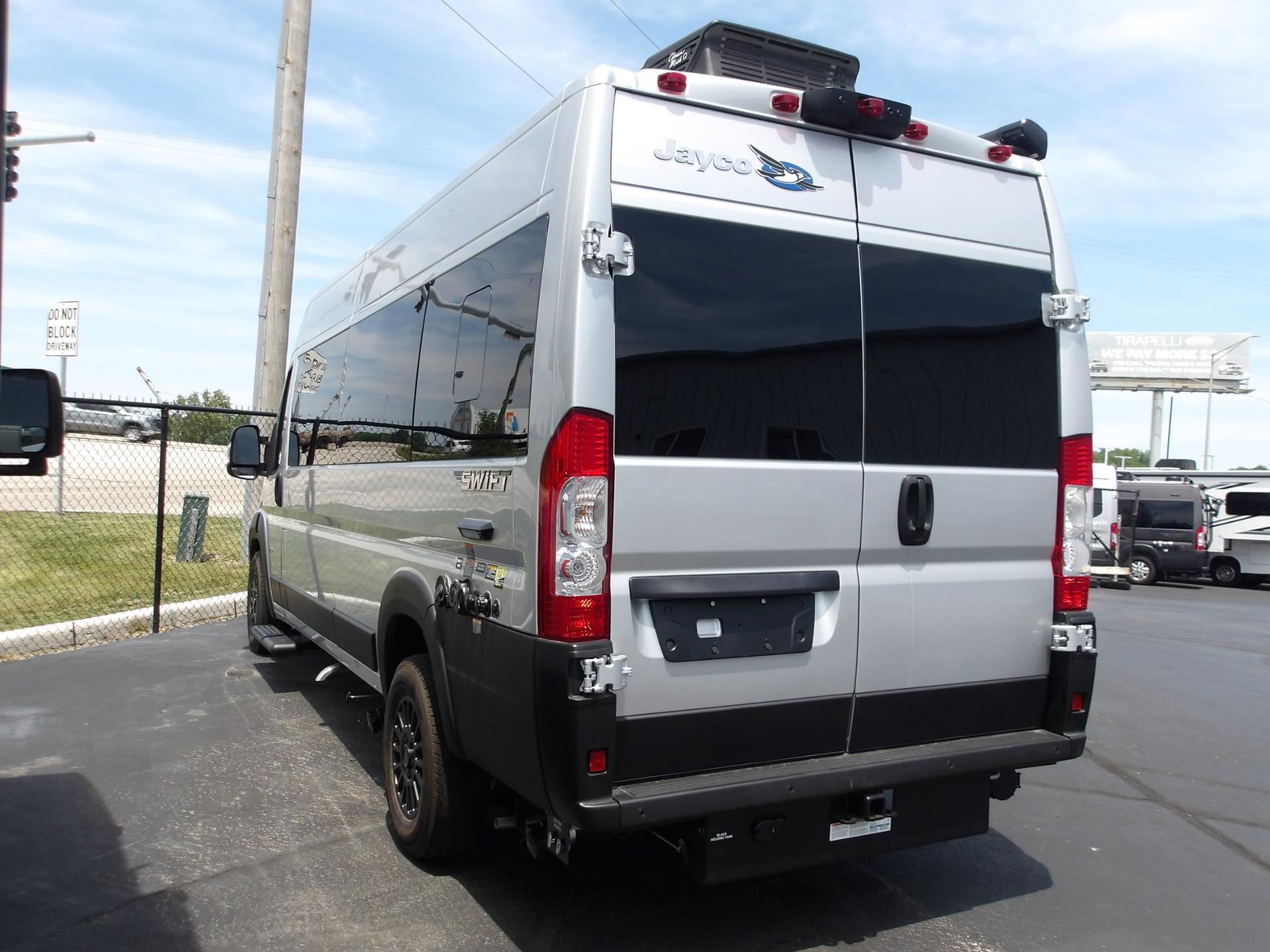 2027 Jayco 2027 Jayco Swift - thumbnail 7