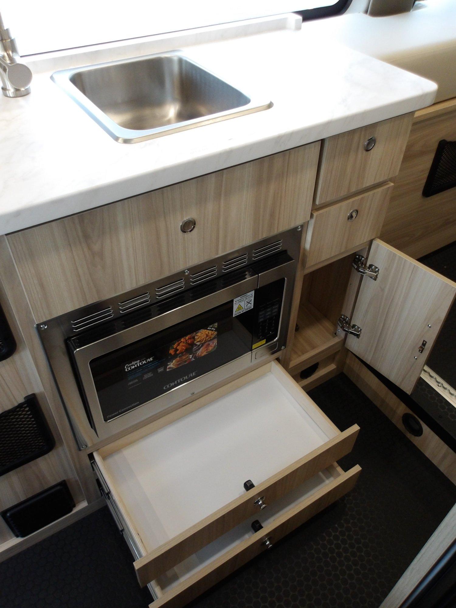 2027 Jayco 2027 Jayco Swift - thumbnail 14