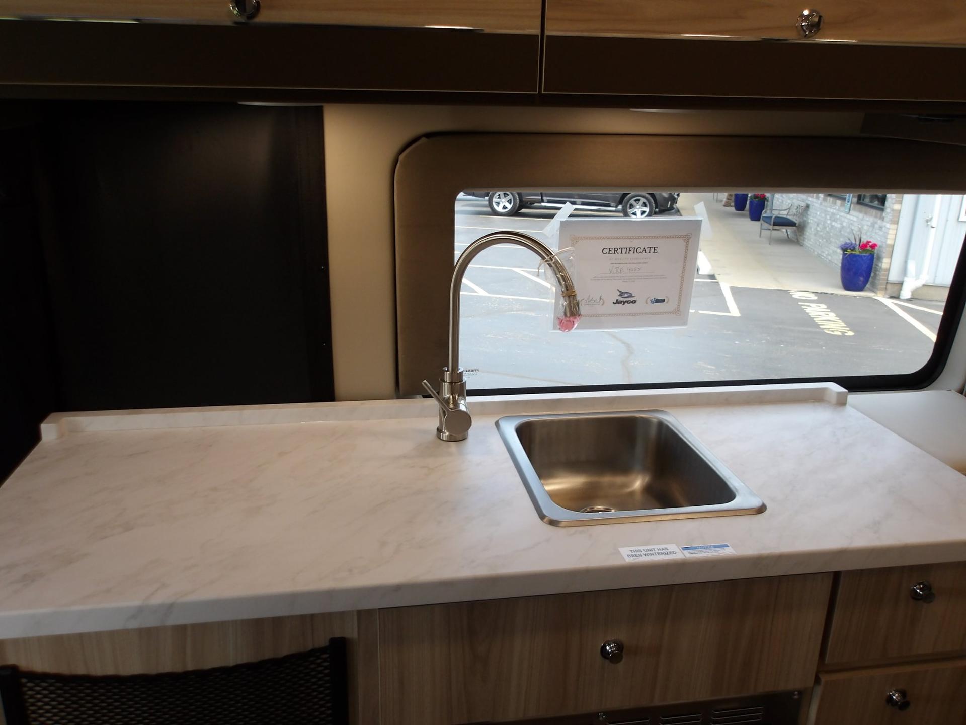 2027 Jayco 2027 Jayco Swift - thumbnail 16
