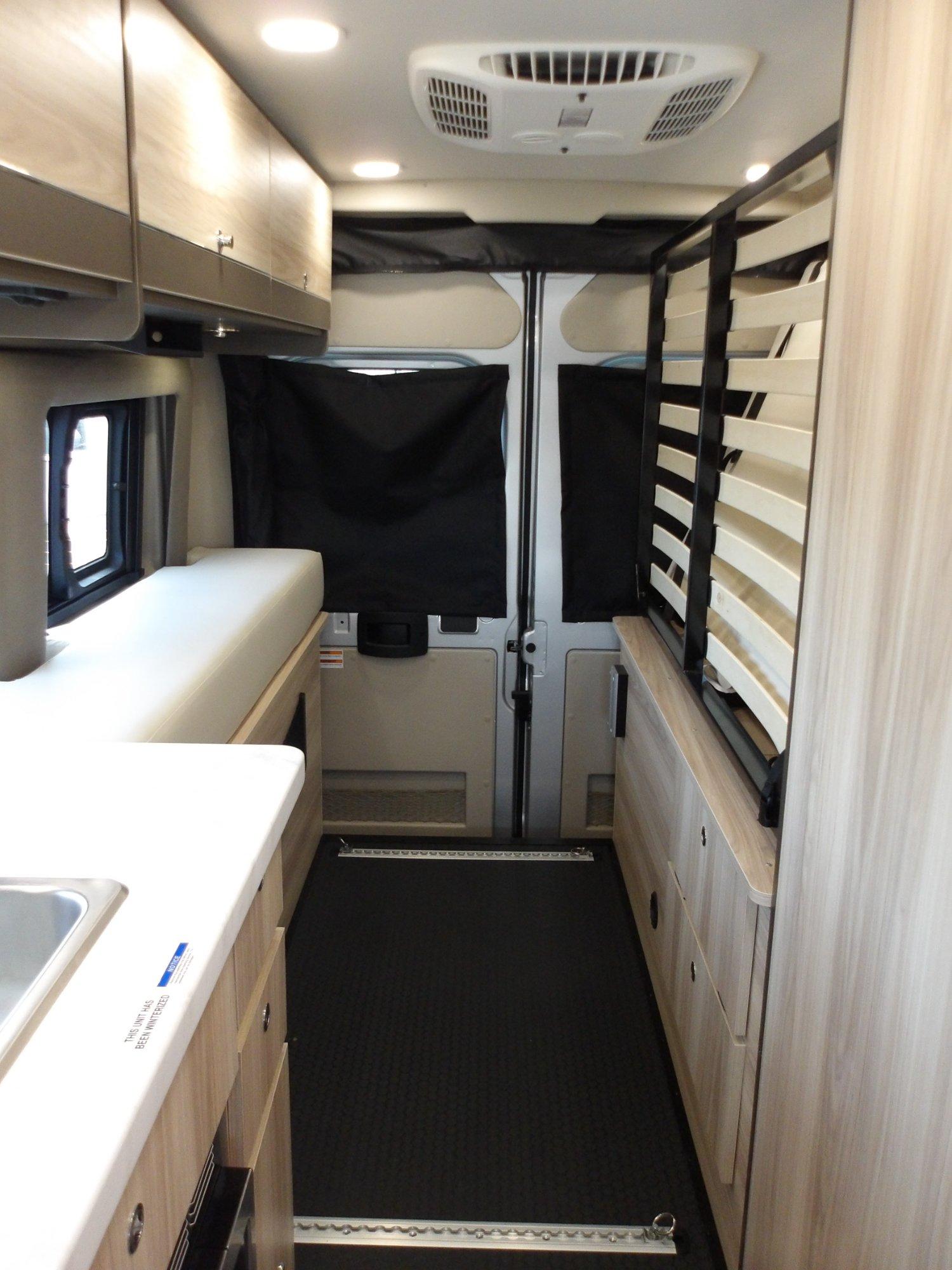2027 Jayco 2027 Jayco Swift - thumbnail 24