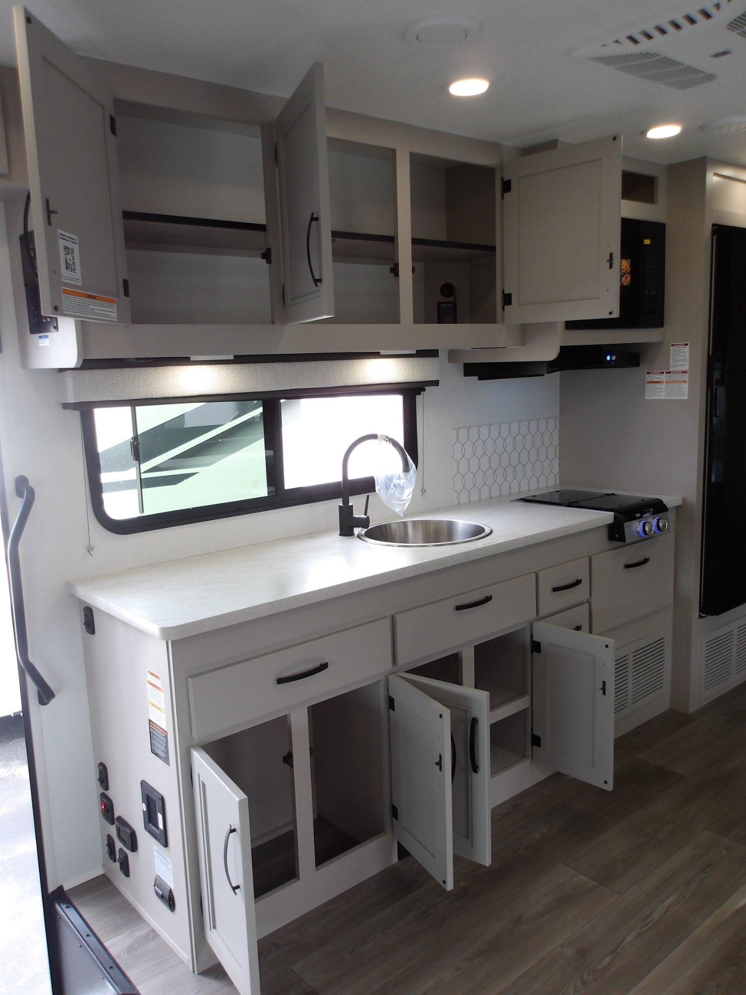 2027 Jayco 2027 Jayco Redhawk SE - thumbnail 19