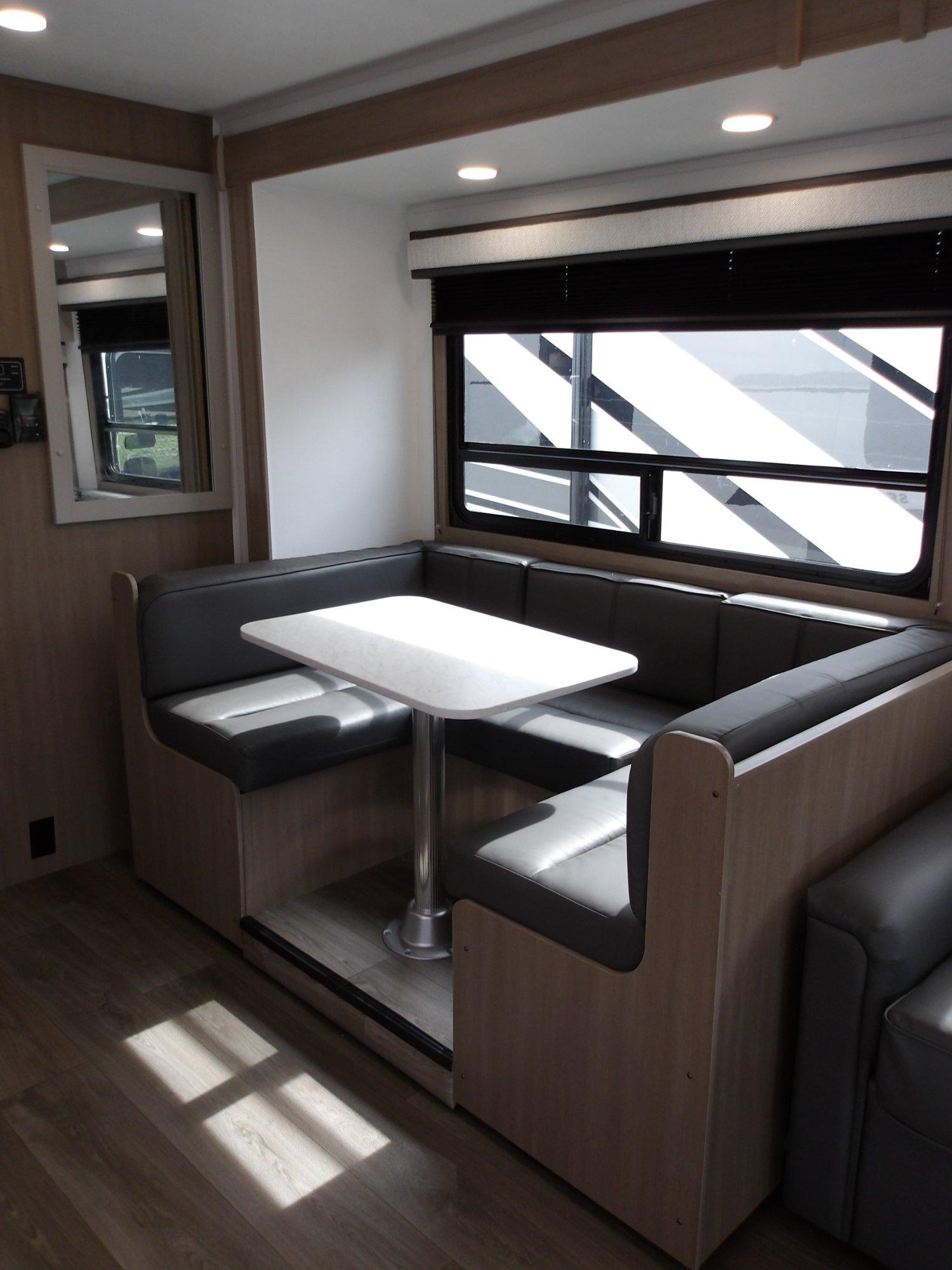 2027 Jayco 2027 Jayco Redhawk SE - thumbnail 28