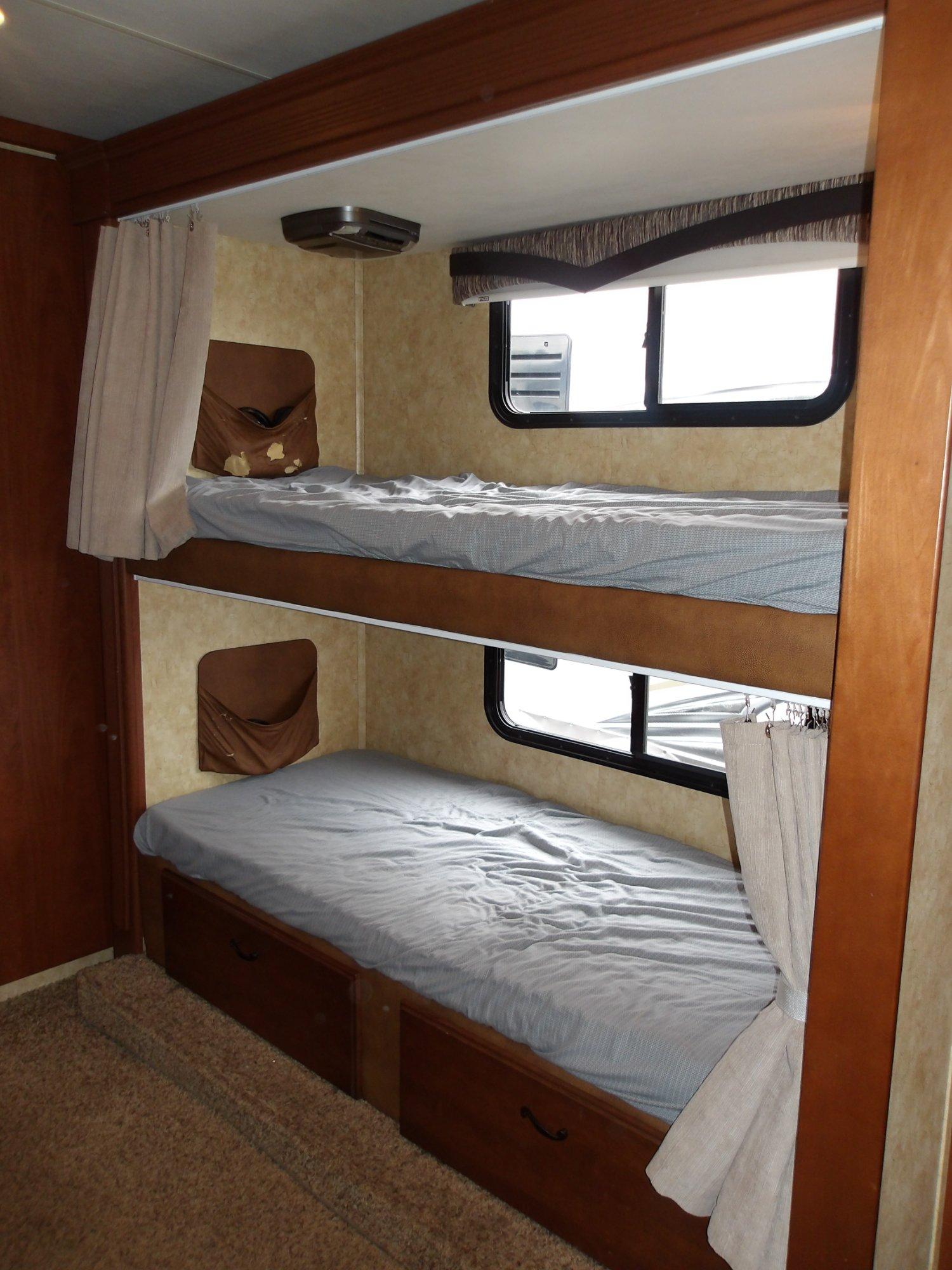 2011 Jayco 2011 Jayco Greyhawk - thumbnail 22