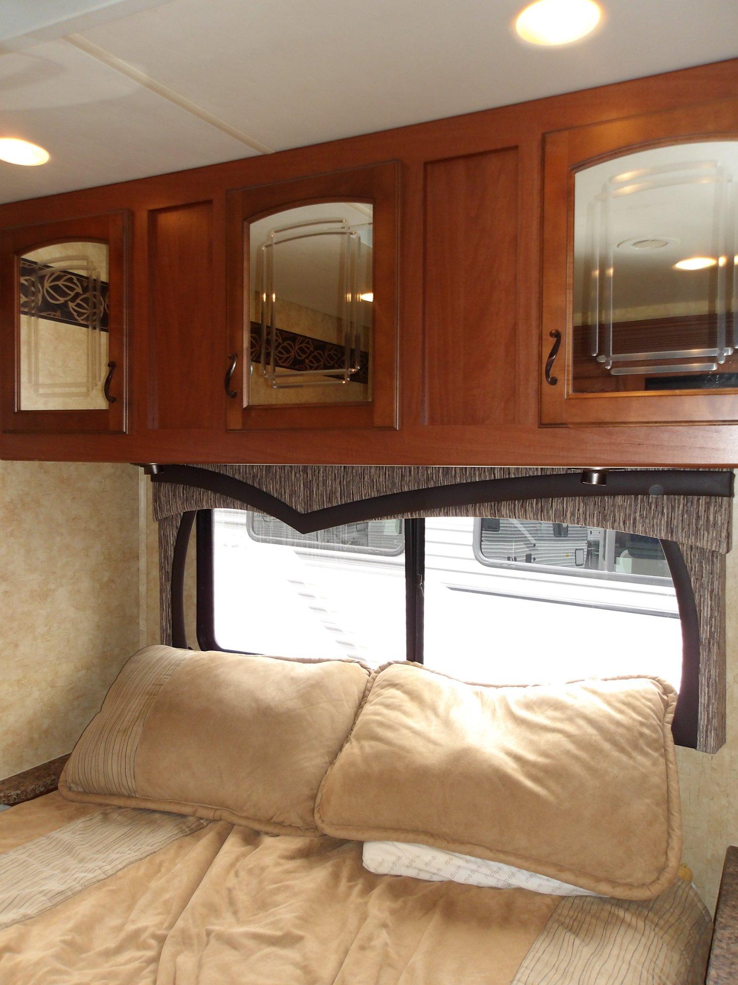 2011 Jayco 2011 Jayco Greyhawk - thumbnail 33