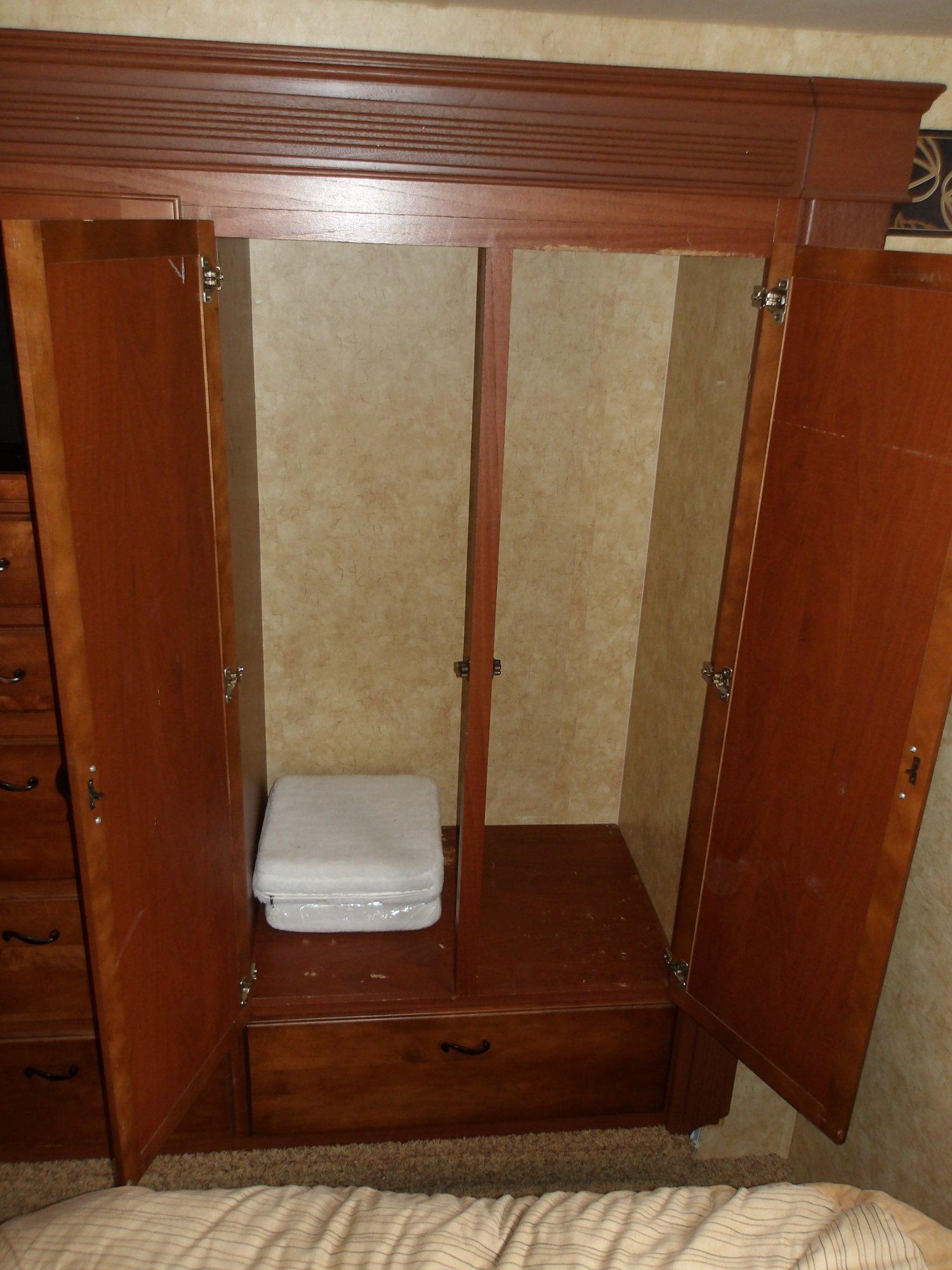 2011 Jayco 2011 Jayco Greyhawk - thumbnail 37