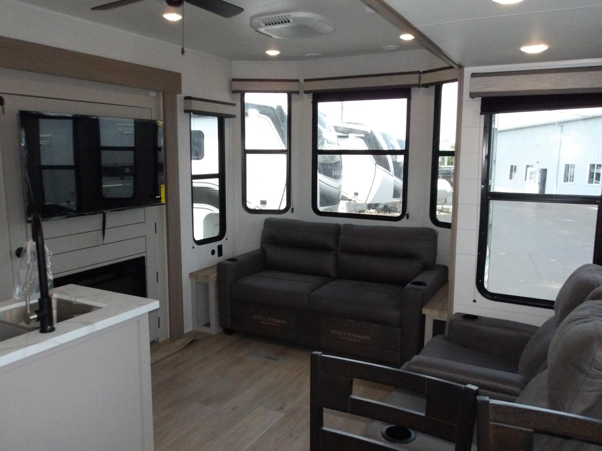 2027 Jayco 2027 Jayco Jay Flight Bungalow - thumbnail 20