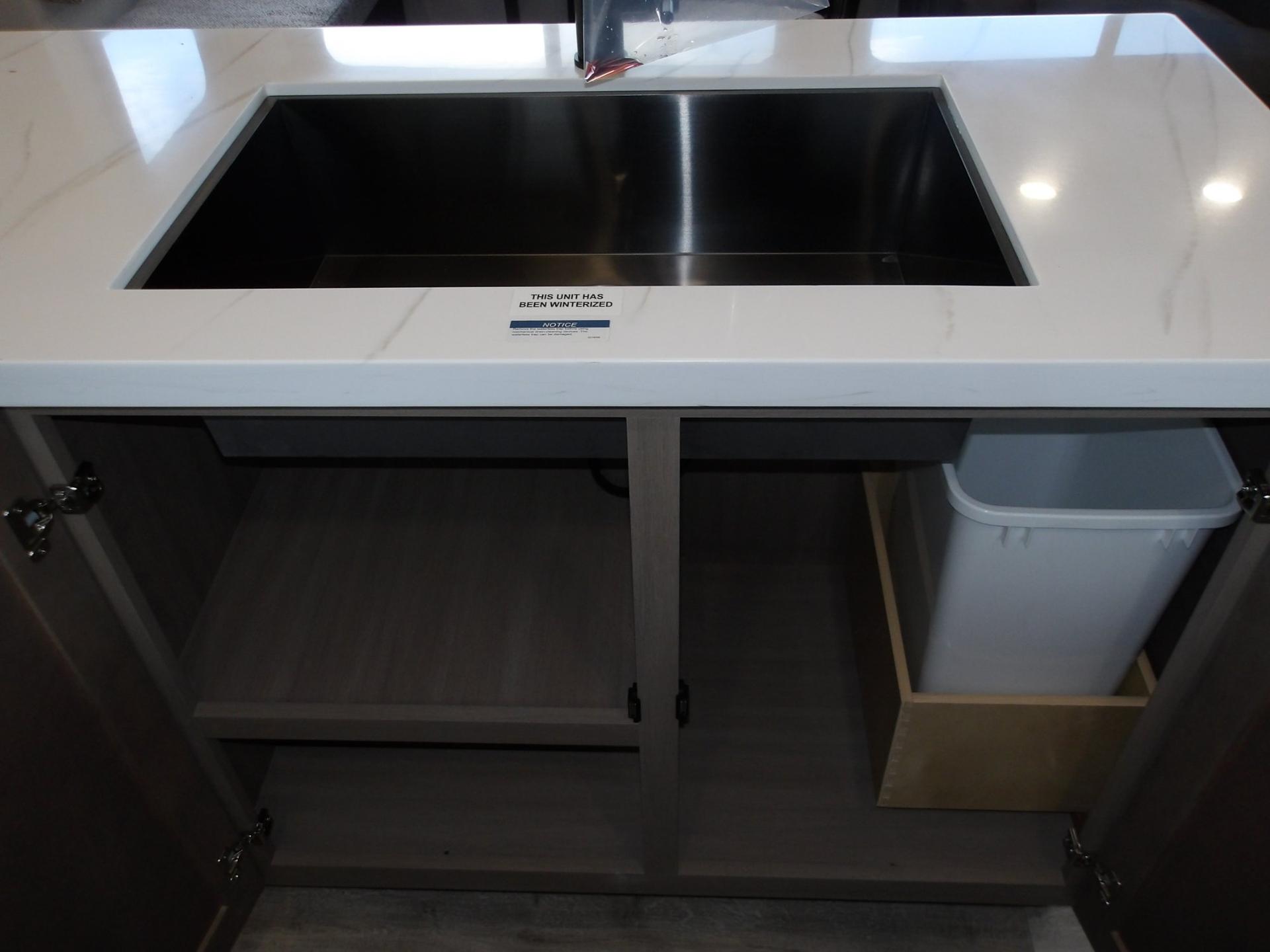 2027 Jayco 2027 Jayco Eagle - thumbnail 13