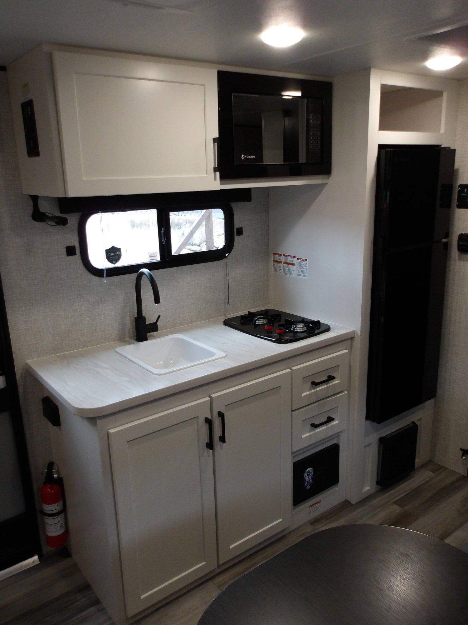 2025 Jayco 2025 Jayco Jay Feather - thumbnail 13