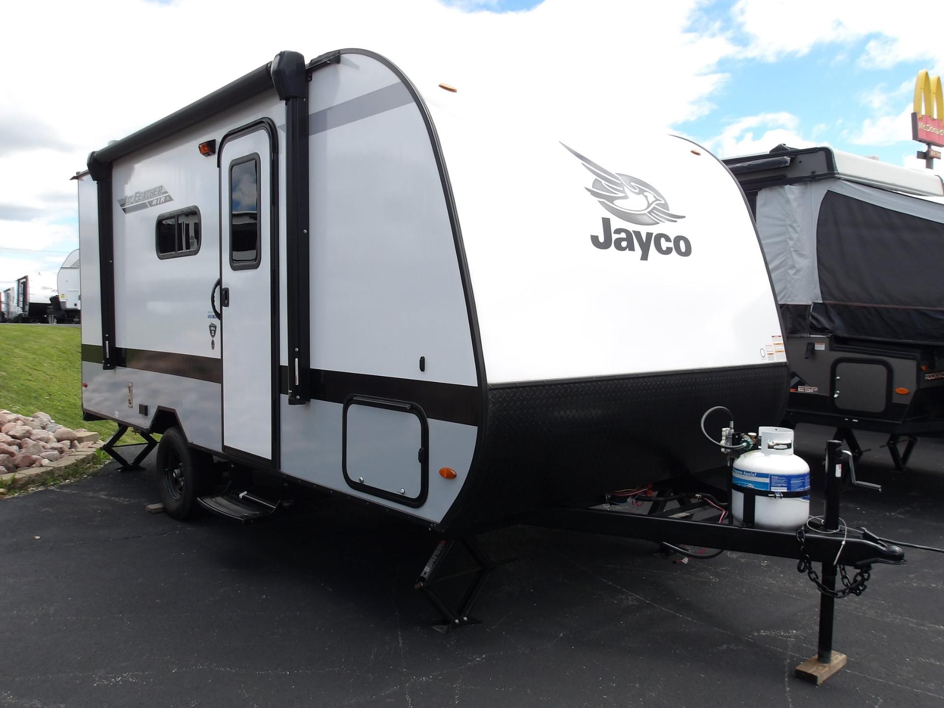 2025 Jayco Jay Feather 17BHSL