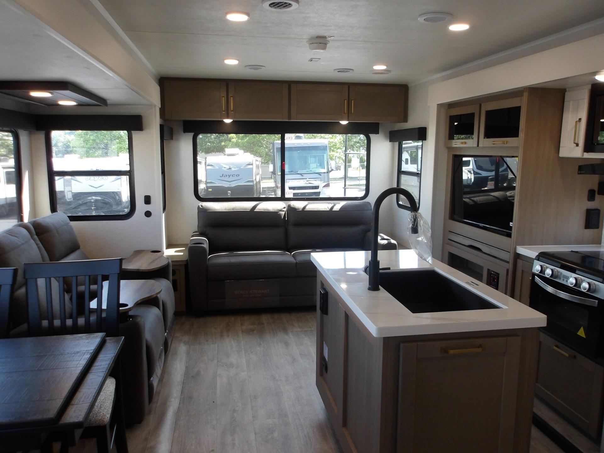 2027 Jayco 2027 Jayco Eagle - thumbnail 10