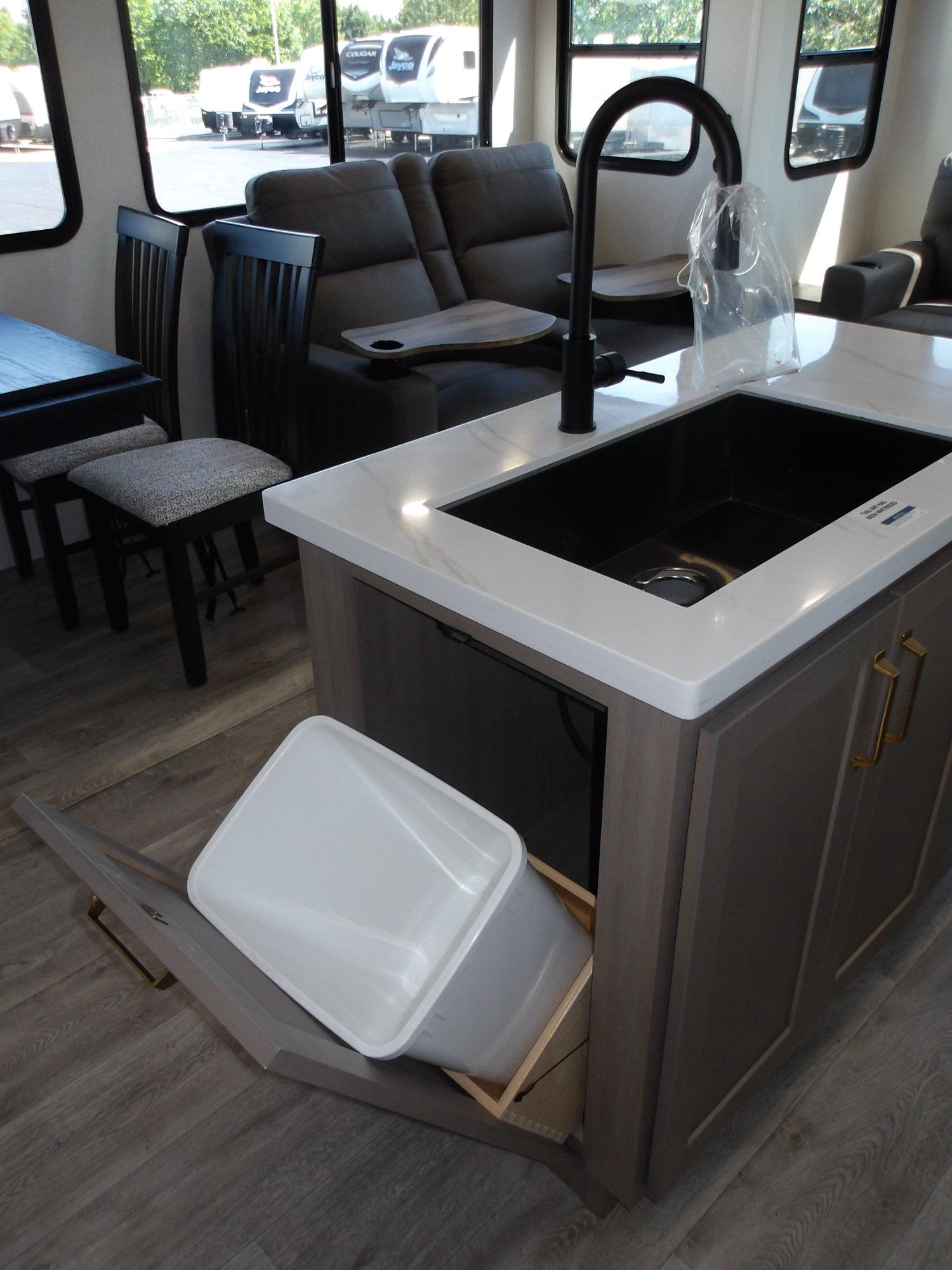 2027 Jayco 2027 Jayco Eagle - thumbnail 21