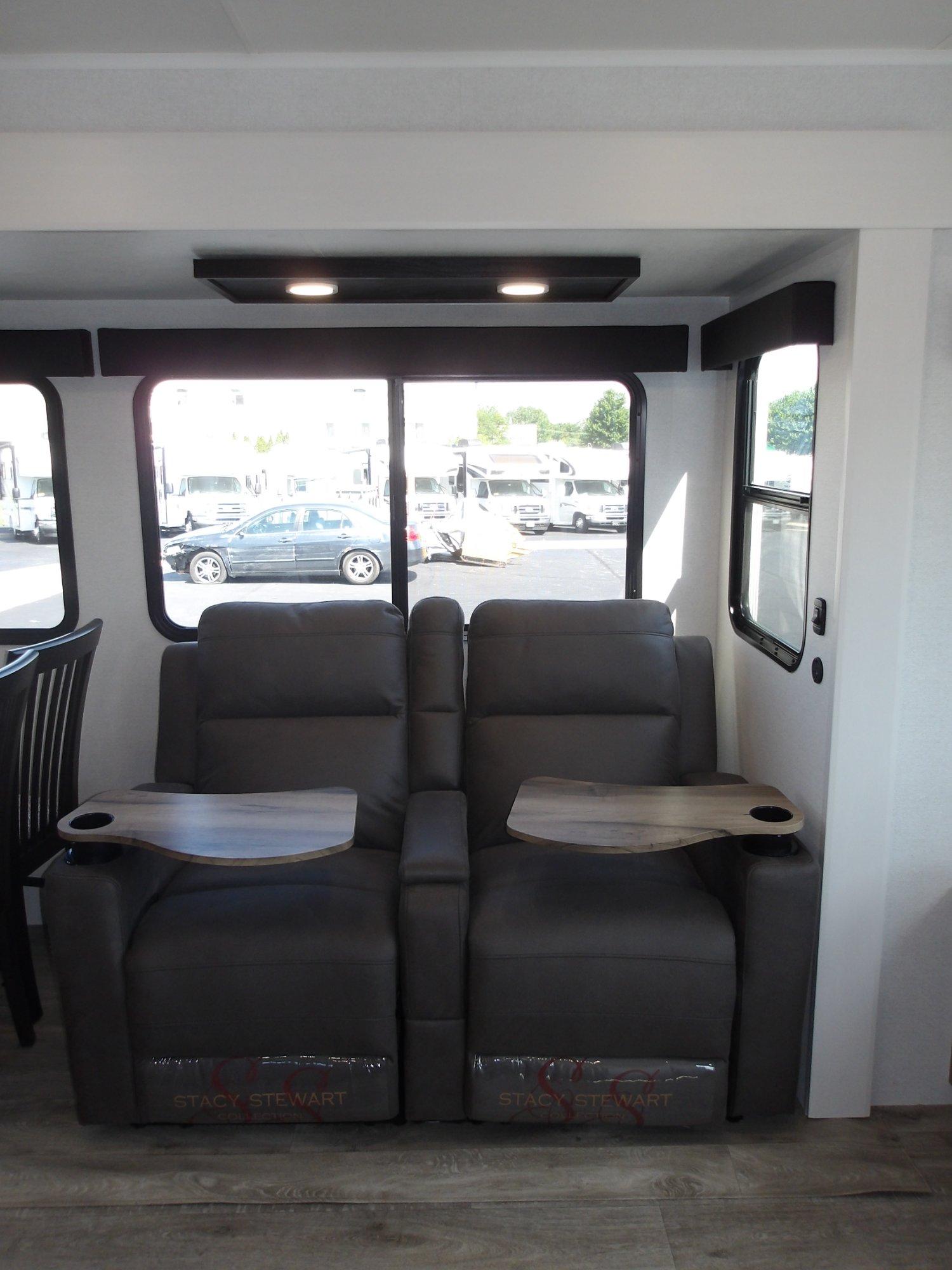 2027 Jayco 2027 Jayco Eagle - thumbnail 28