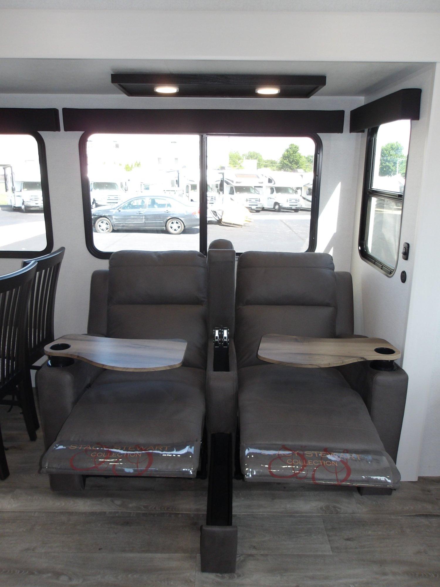 2027 Jayco 2027 Jayco Eagle - thumbnail 29