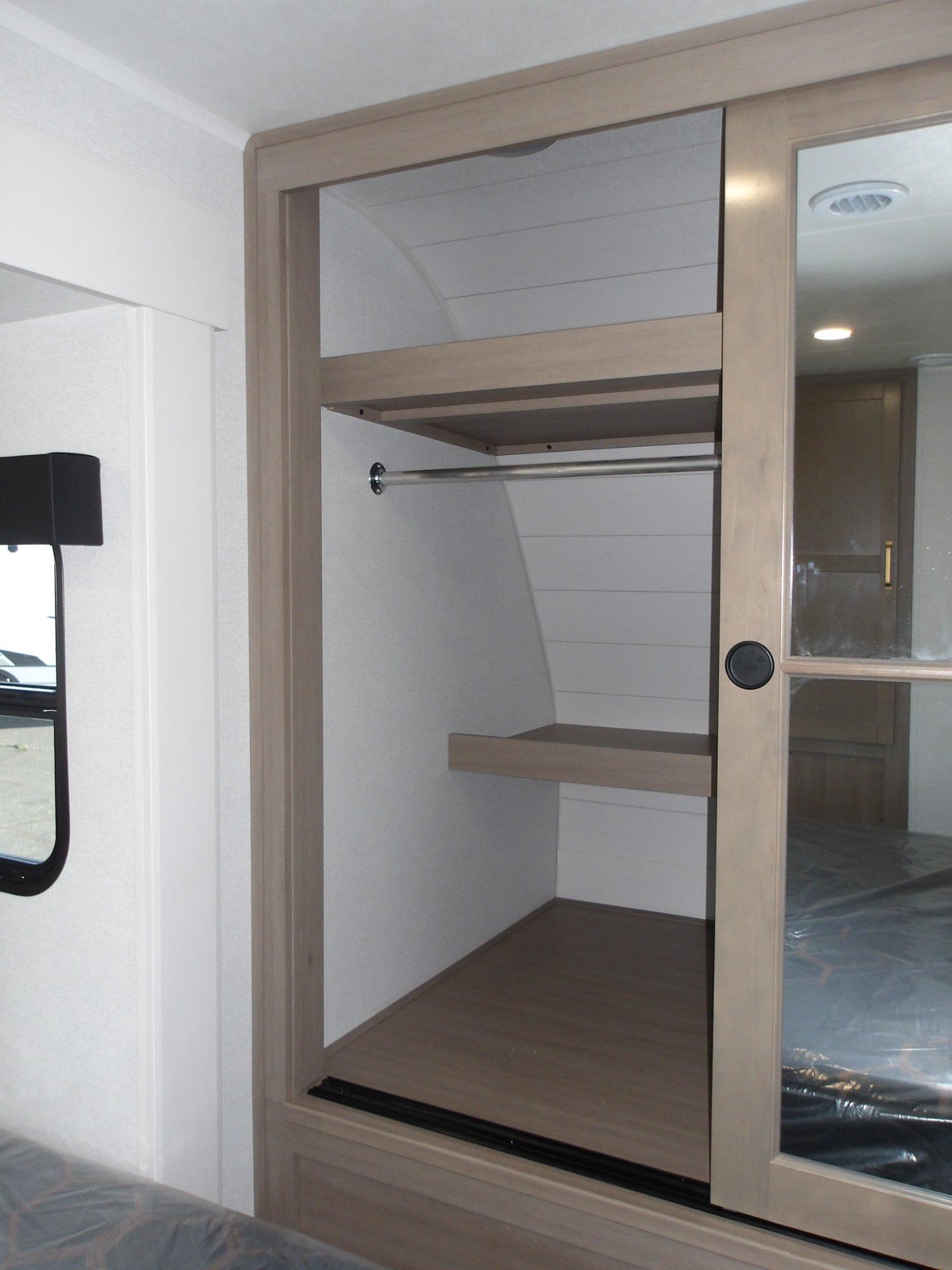 2027 Jayco 2027 Jayco Eagle - thumbnail 56