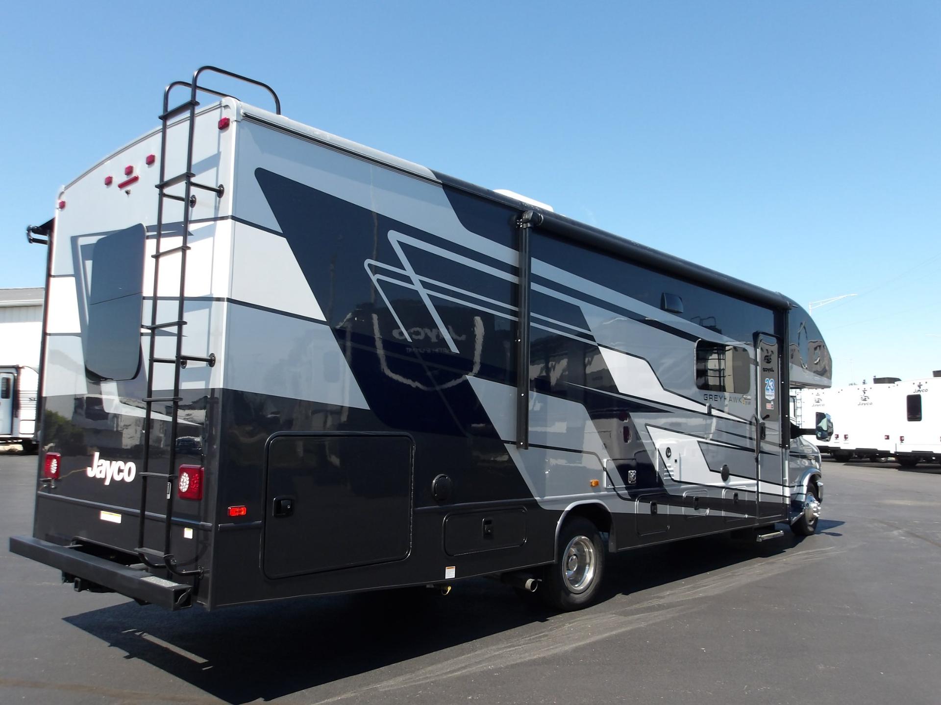 2027 Jayco 2027 Jayco Greyhawk - thumbnail 7