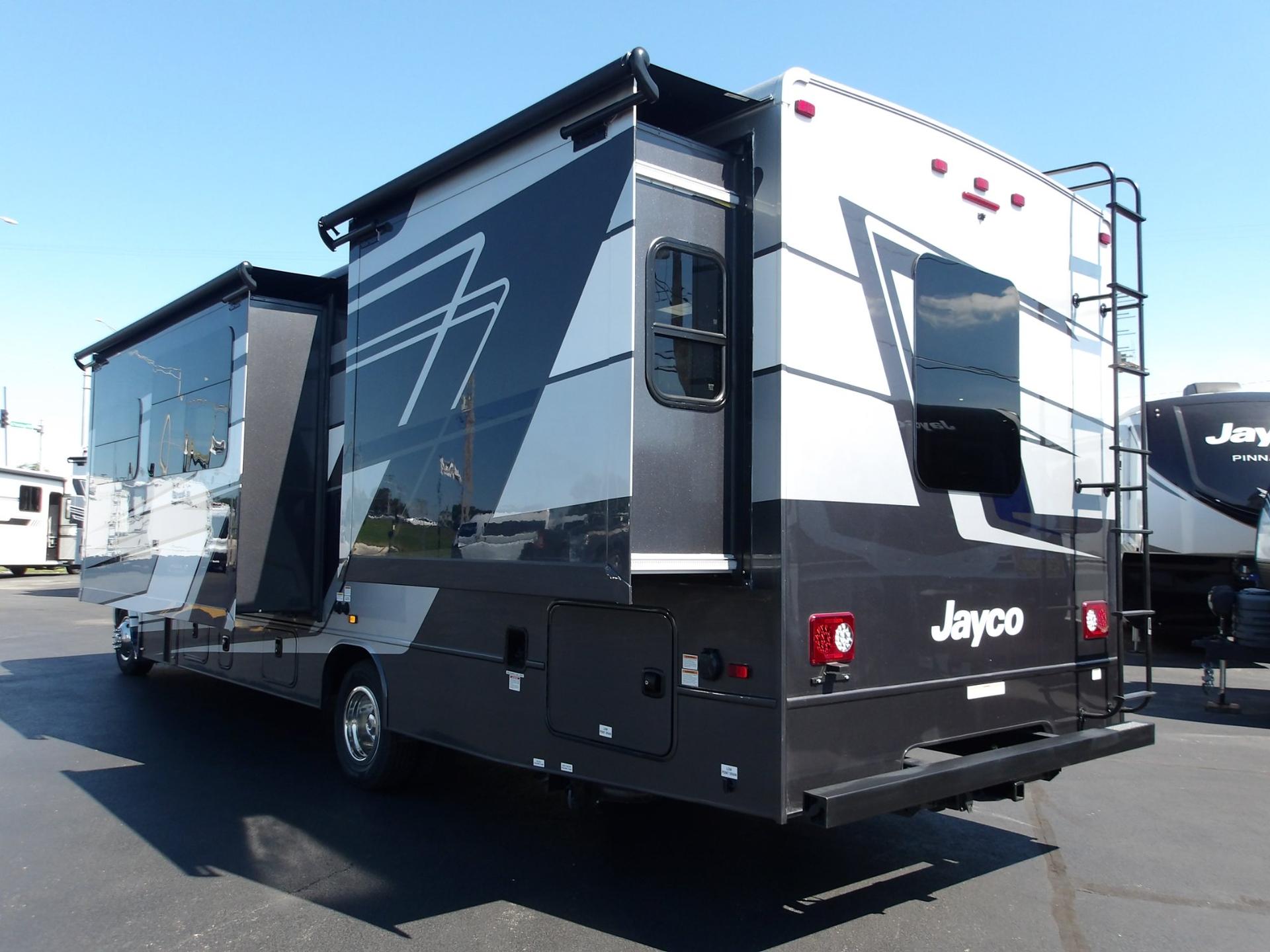 2027 Jayco 2027 Jayco Greyhawk - thumbnail 10