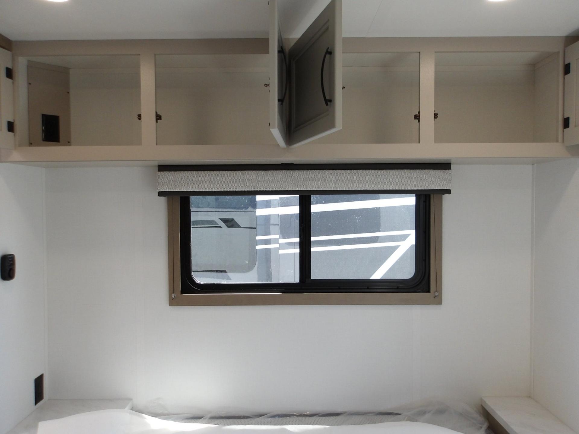 2027 Jayco 2027 Jayco Redhawk SE - thumbnail 36